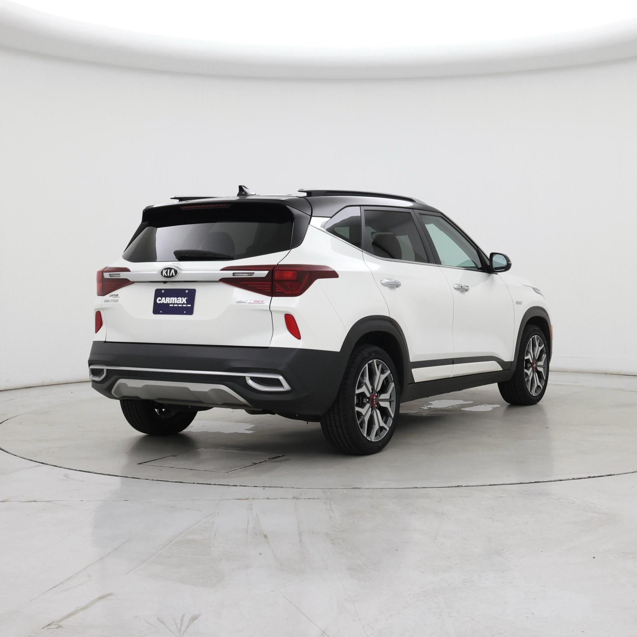 Thumbnail: 2021 Kia Seltos - 8
