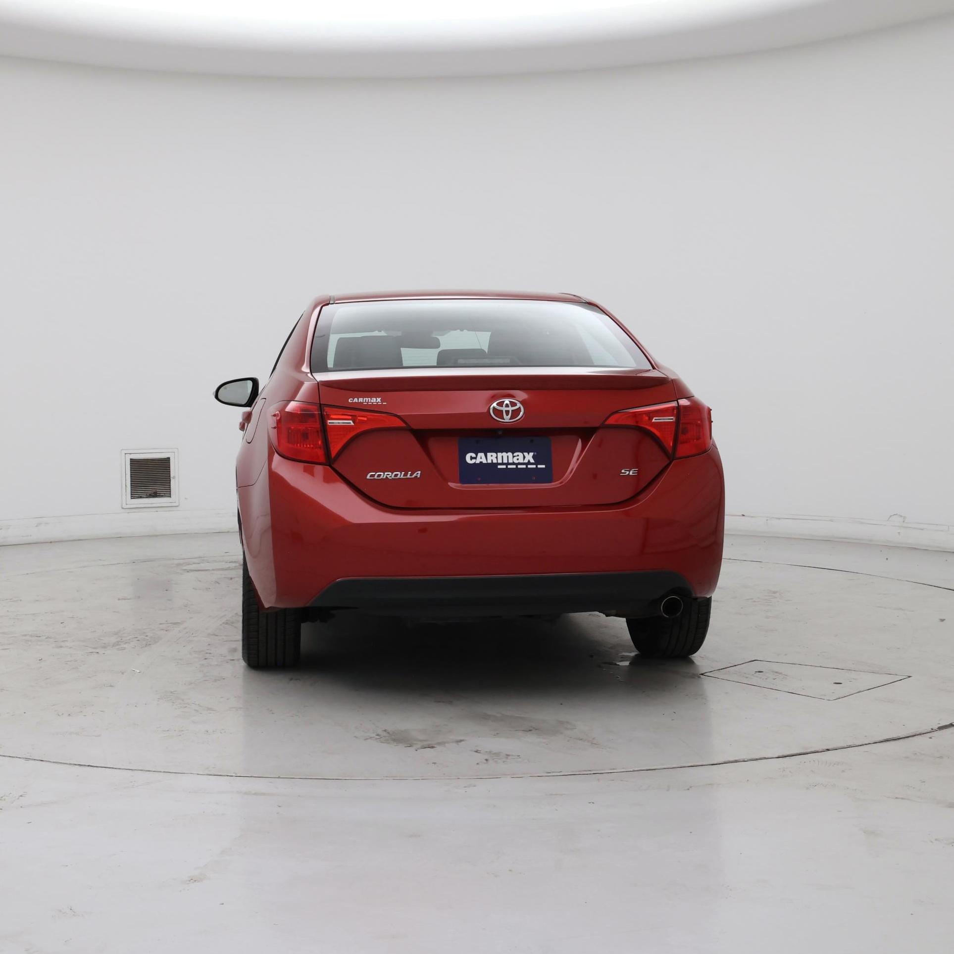 Thumbnail: 2017 Toyota Corolla - 6