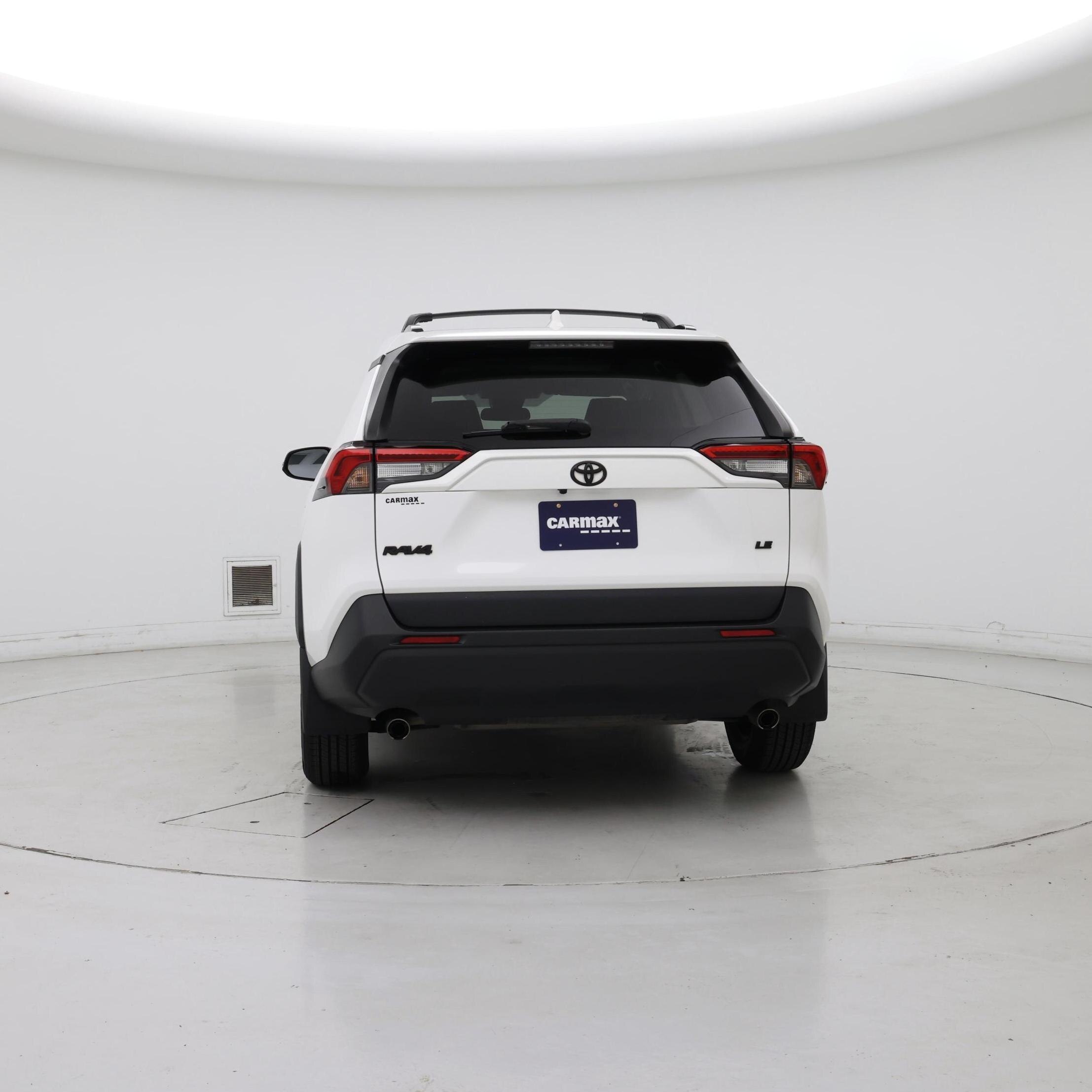 Thumbnail: 2020 Toyota RAV4 - 6