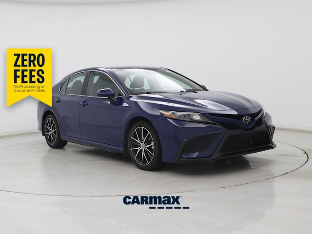 Blue 2023 Toyota Camry Sedan Front-Wheel Drive Automatic