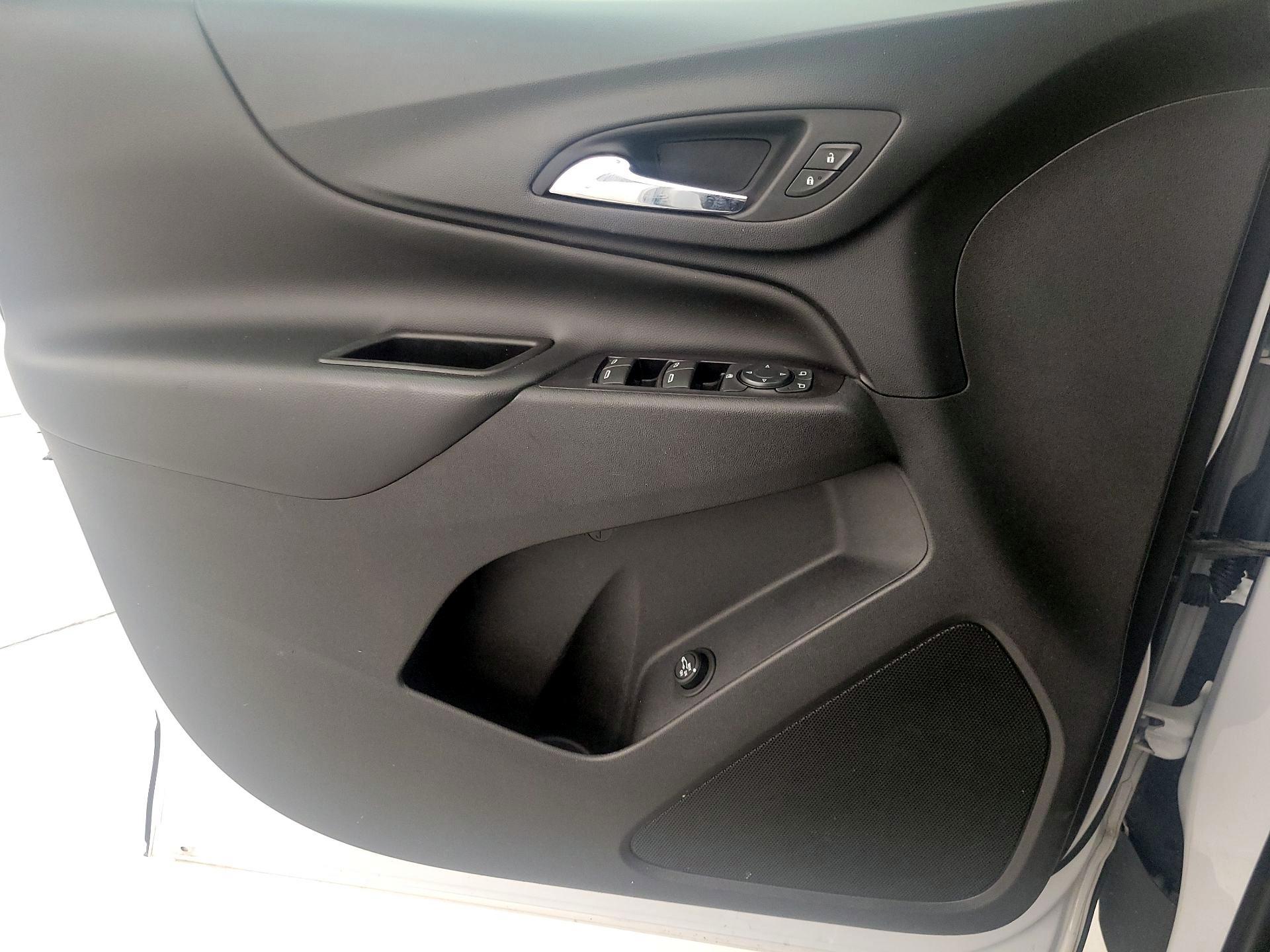 Thumbnail: 2020 Chevrolet Equinox - 12