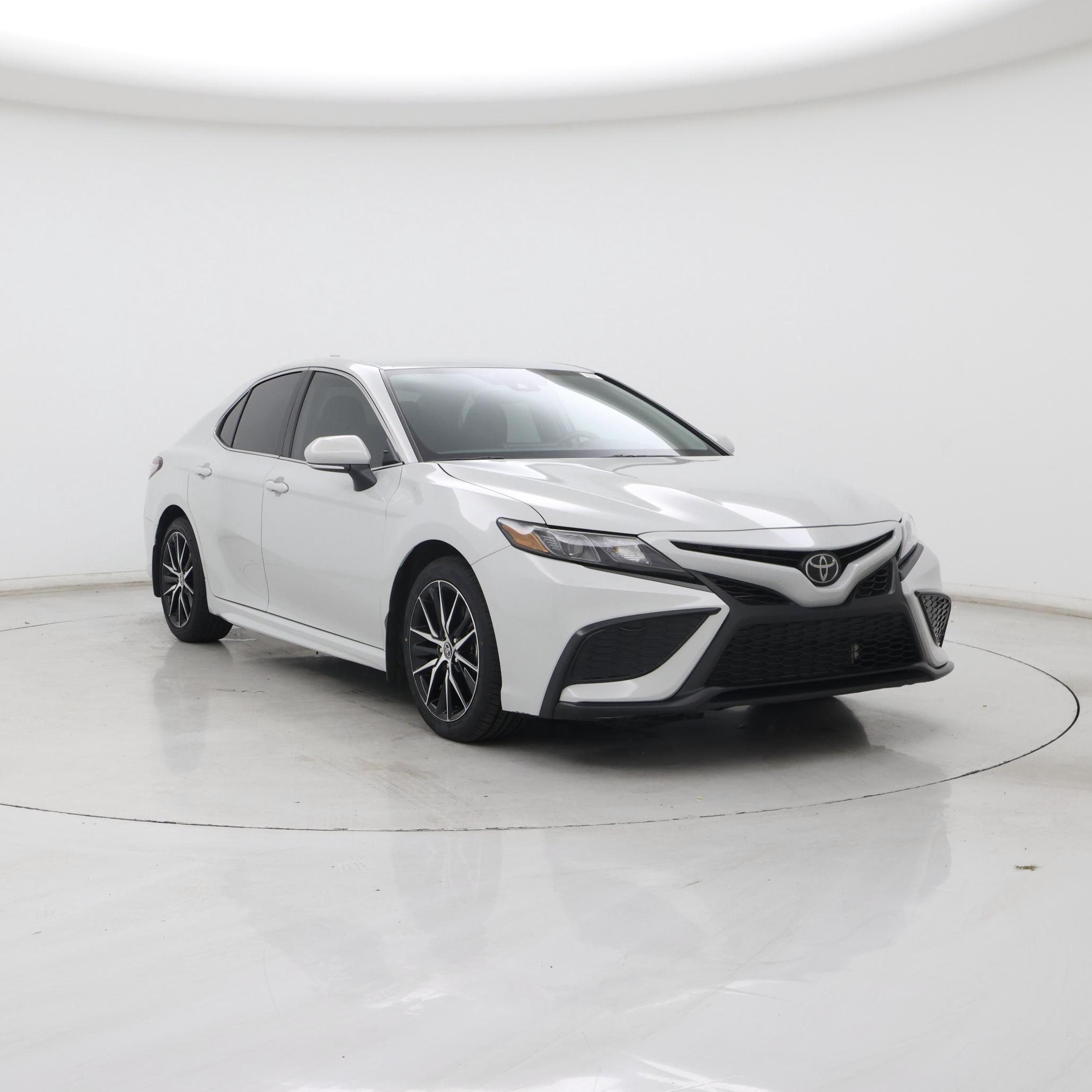 White 2024 Toyota Camry Sedan Front-Wheel Drive Automatic