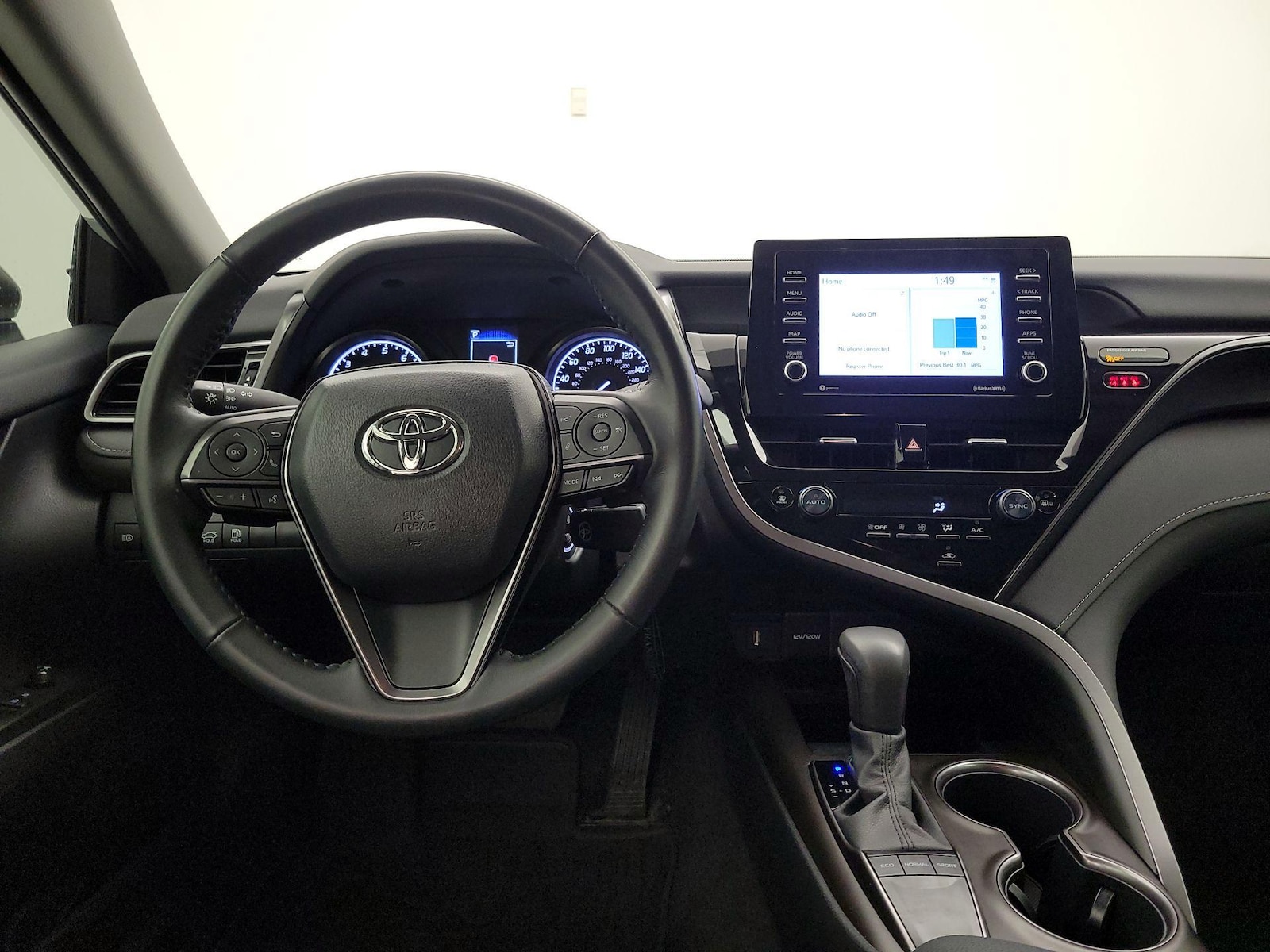 2024 Toyota Camry SE - Photo 10