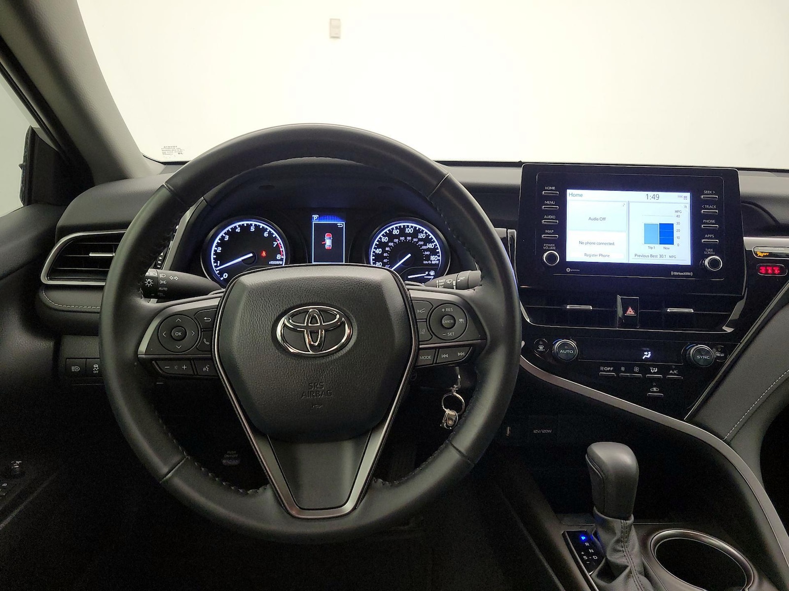 2024 Toyota Camry SE - Photo 11