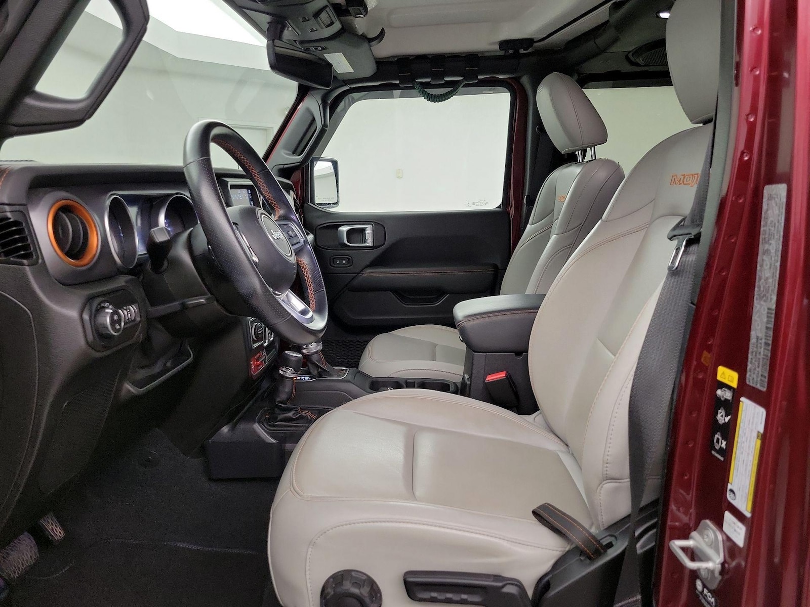 Leather Seats & Side Airbags
