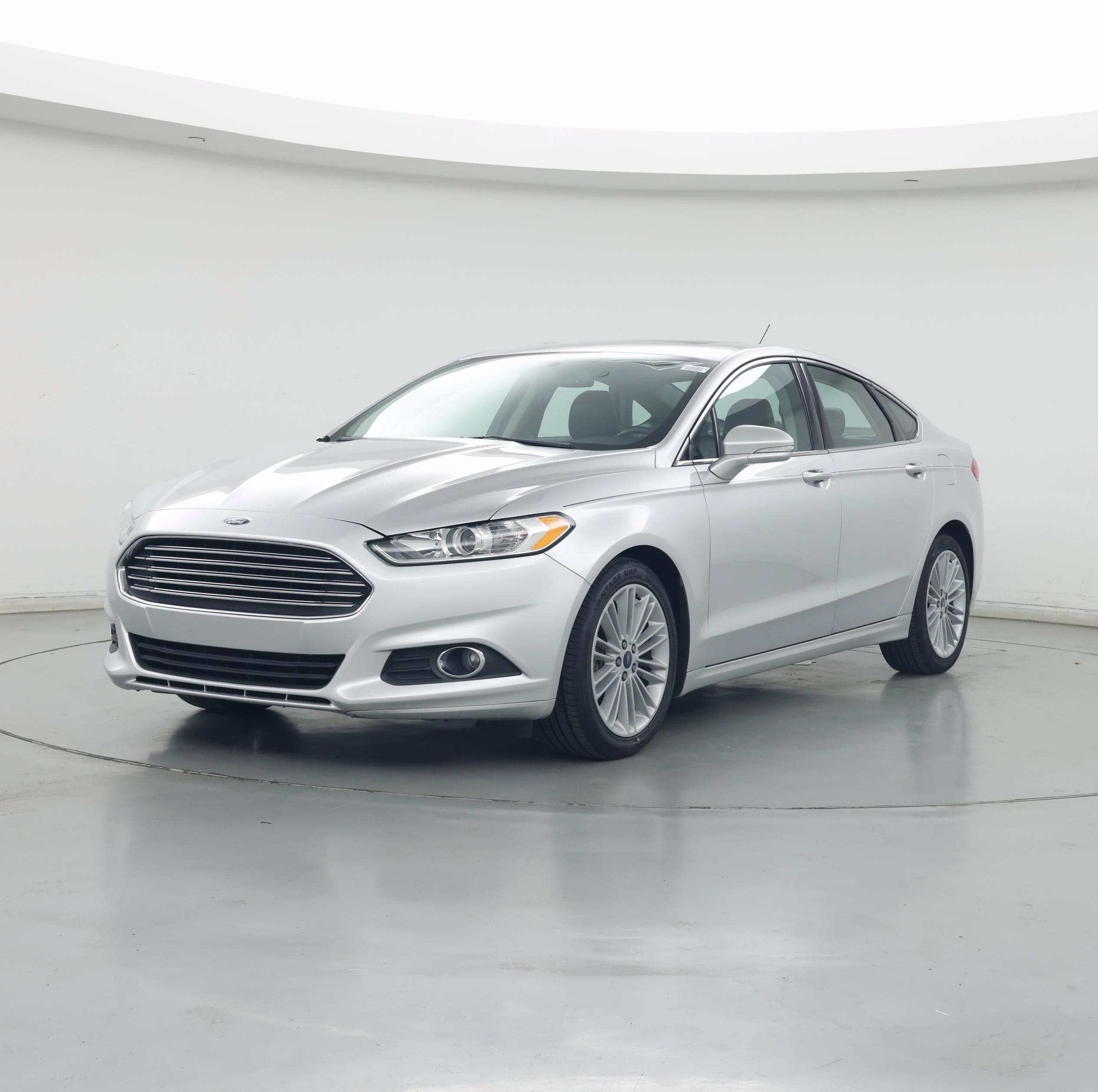 Thumbnail: 2015 Ford Fusion - 4