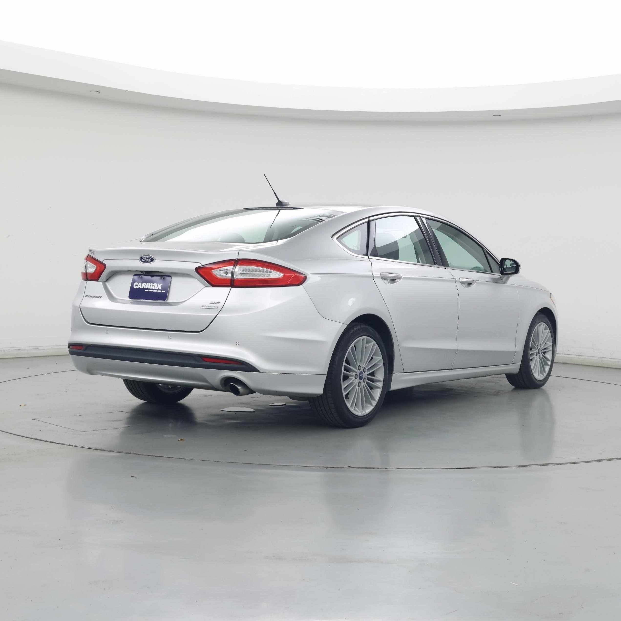 Thumbnail: 2015 Ford Fusion - 8