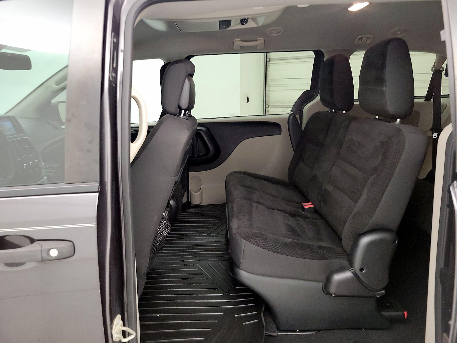 Rear Entertainment System