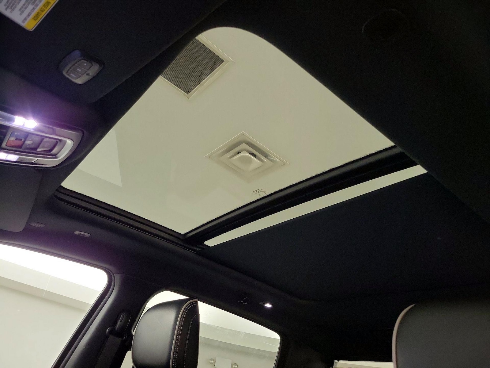 Panoramic Sunroof