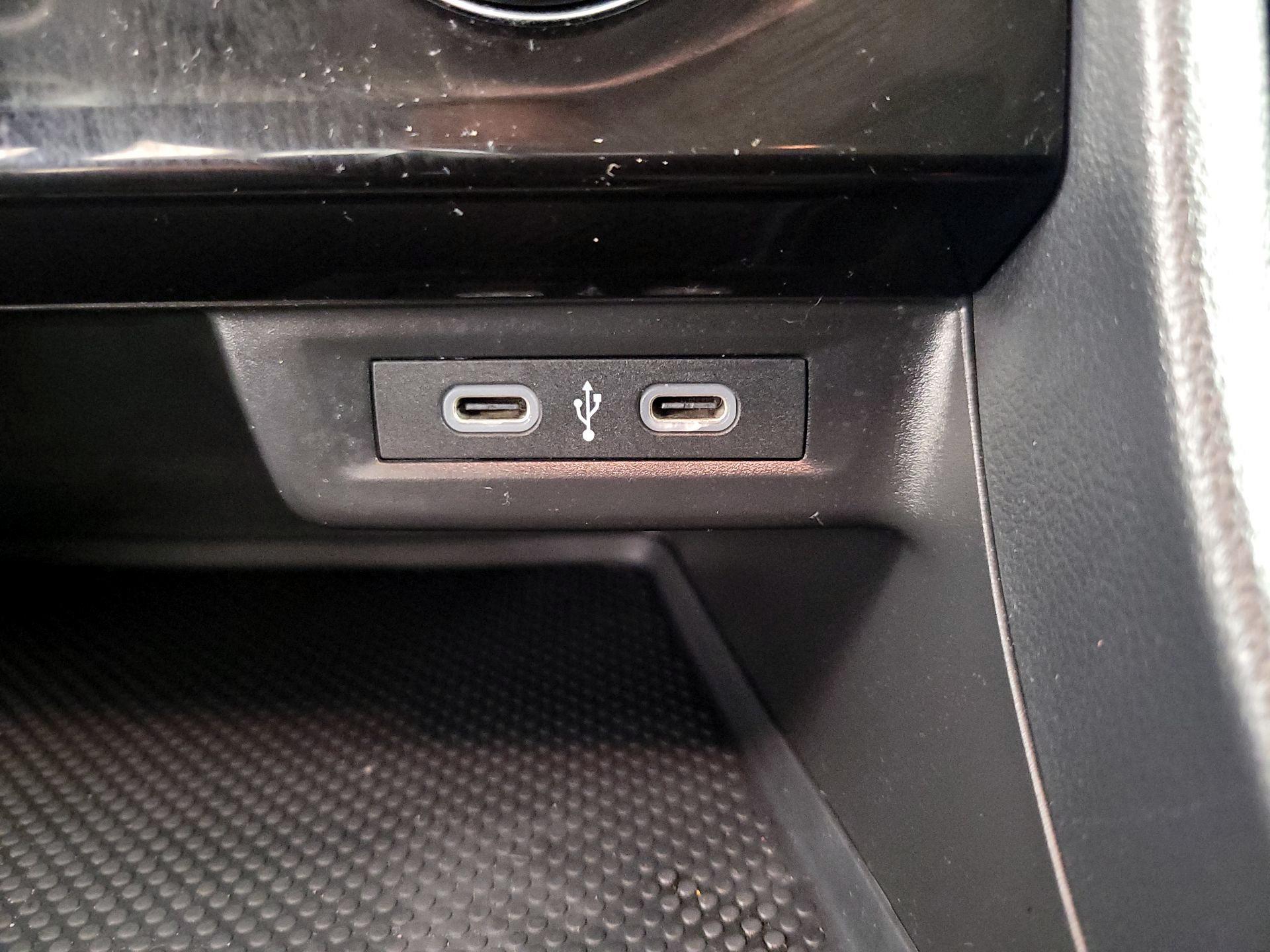 Thumbnail: 2024 Volkswagen Jetta - 18