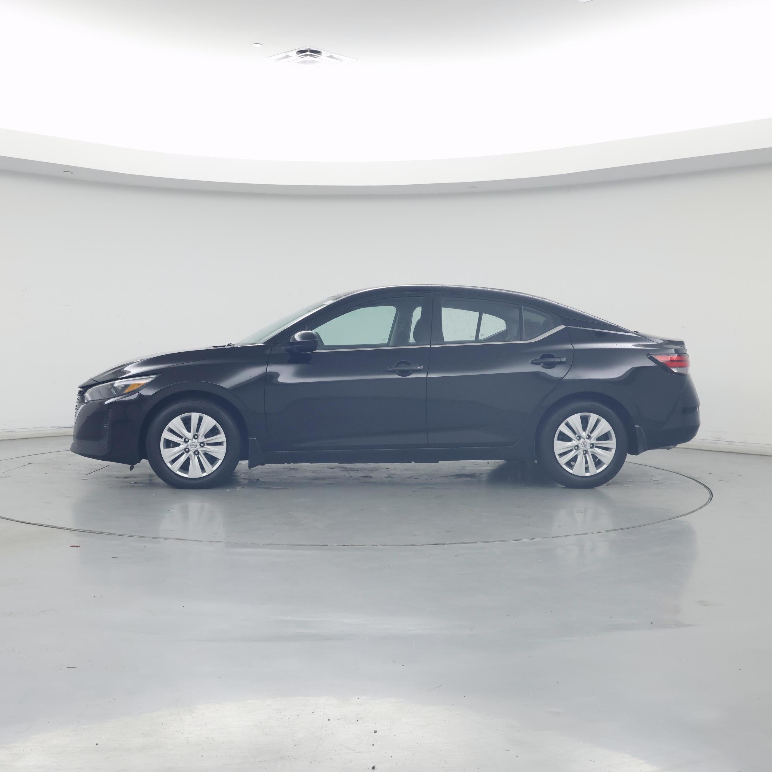 Thumbnail: 2025 Nissan Sentra - 3