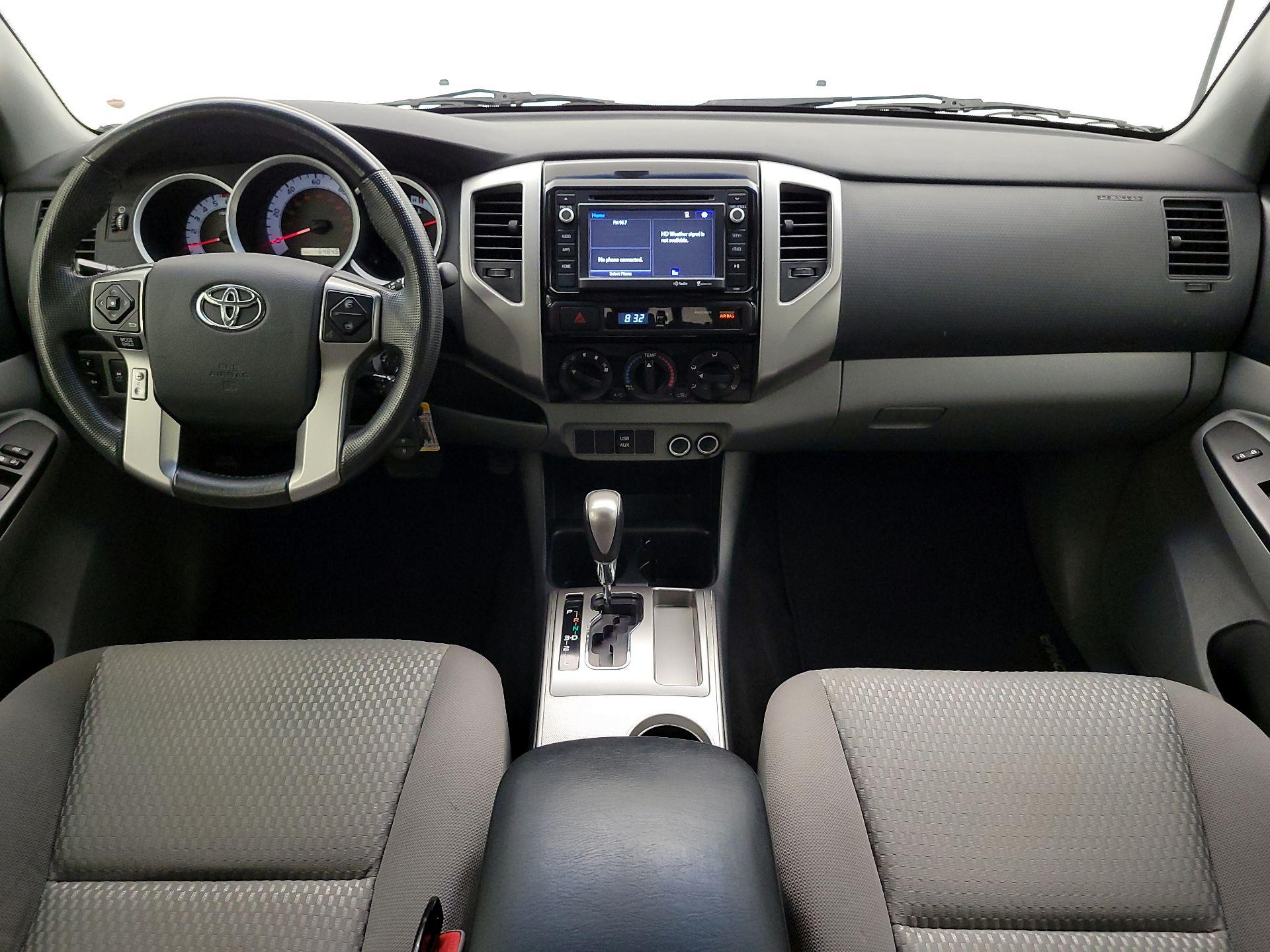 Thumbnail: 2014 Toyota Tacoma - 9