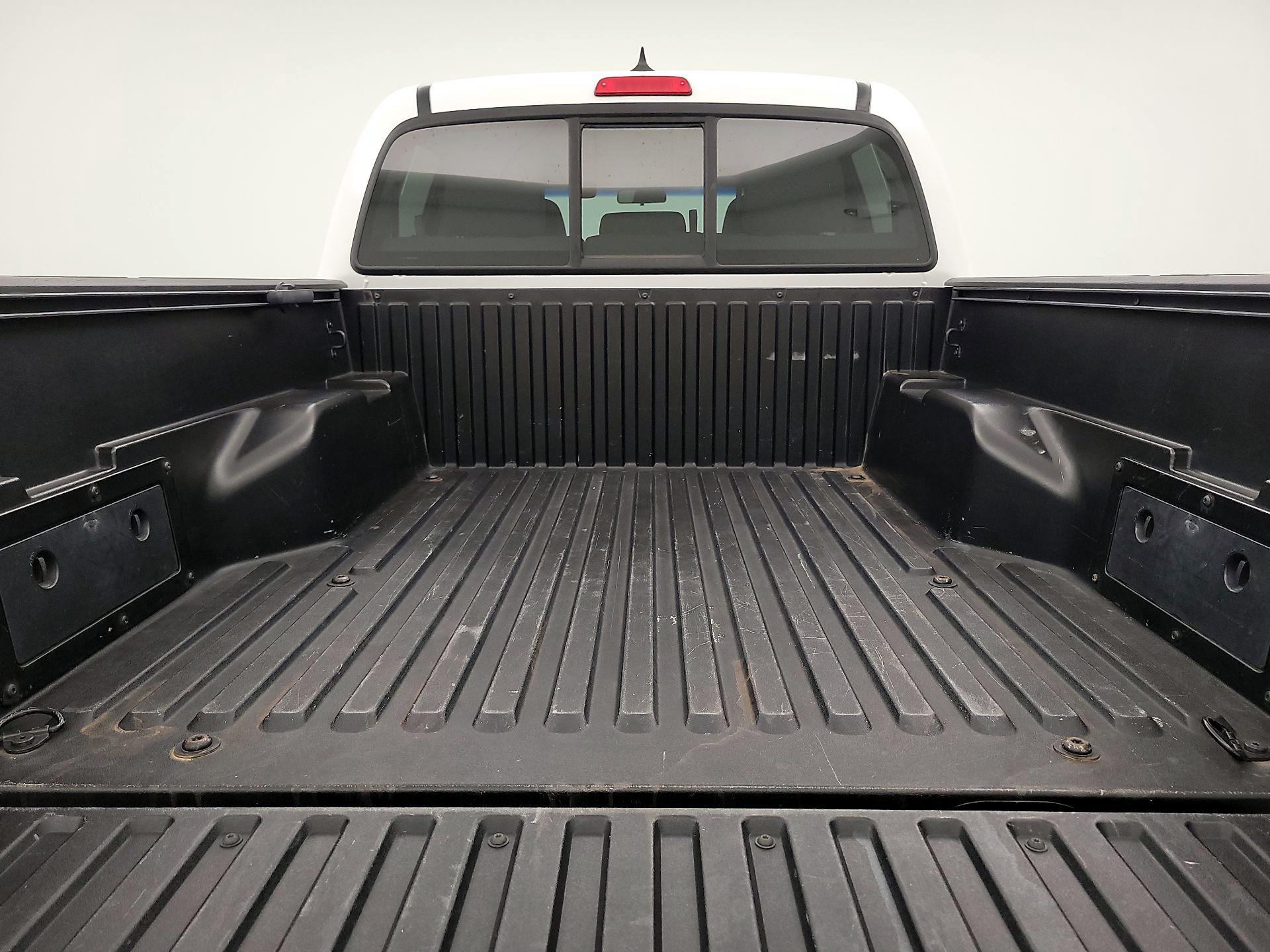 Thumbnail: 2014 Toyota Tacoma - 20