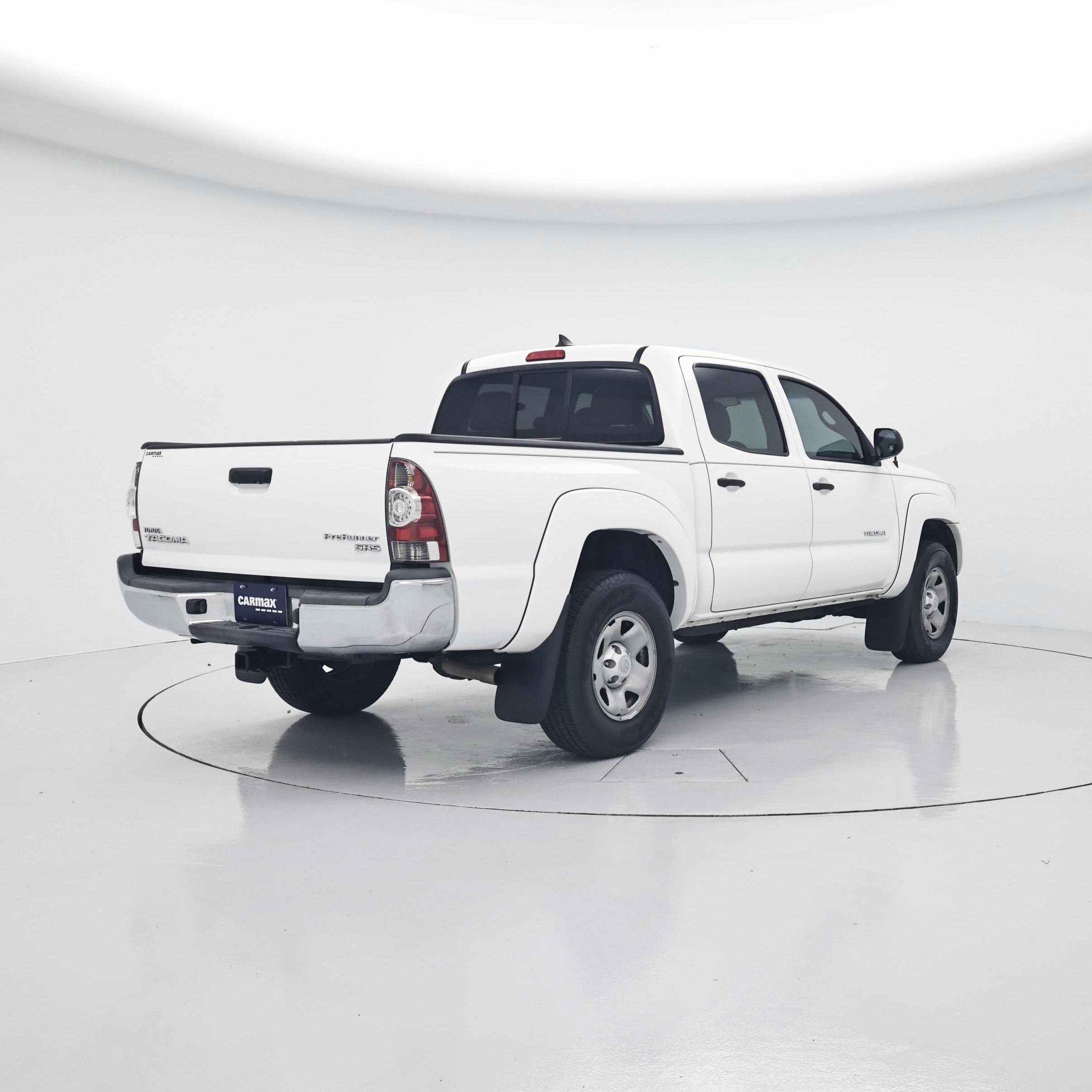 Thumbnail: 2014 Toyota Tacoma - 8