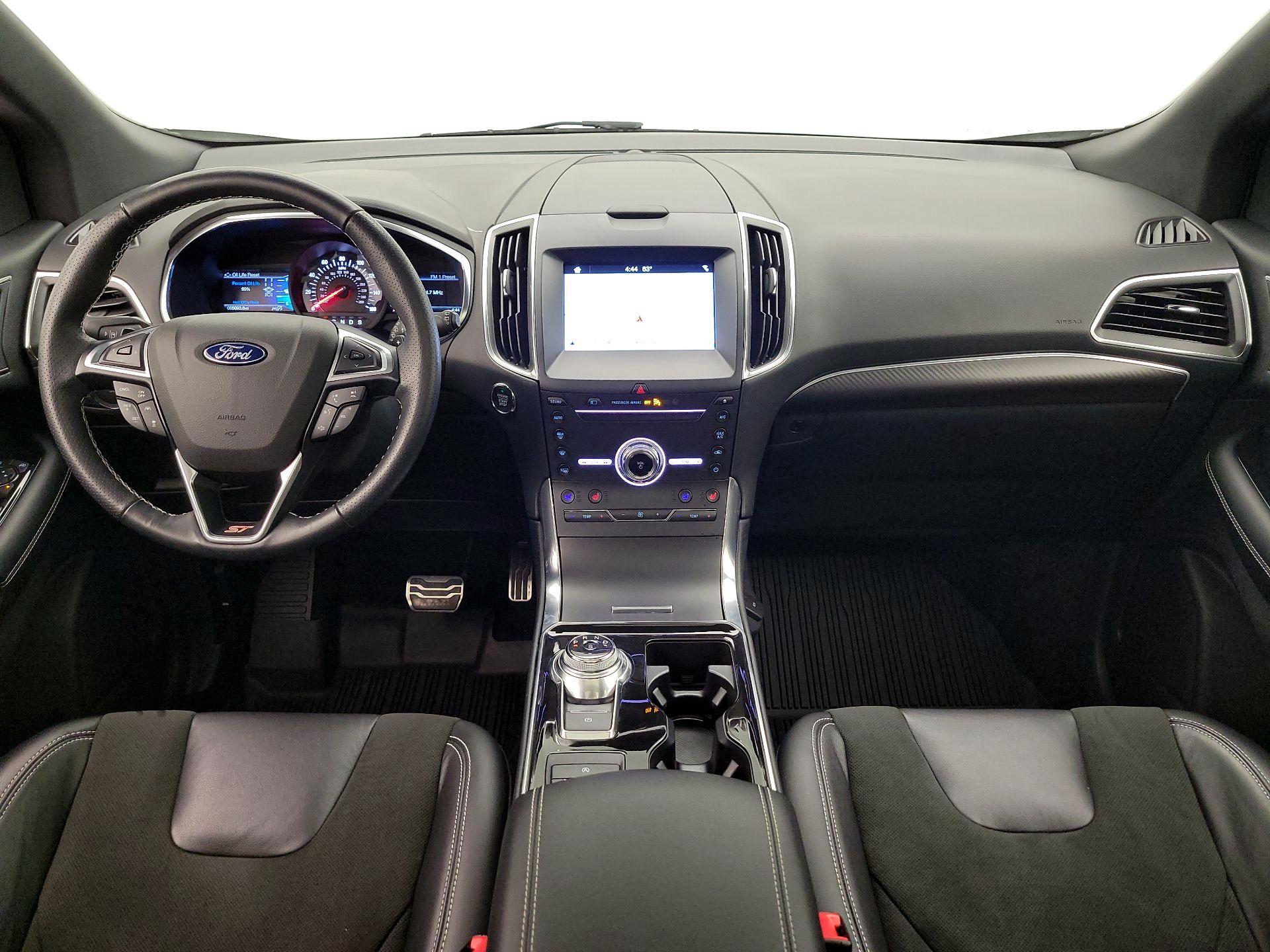 Thumbnail: 2019 Ford Edge - 9