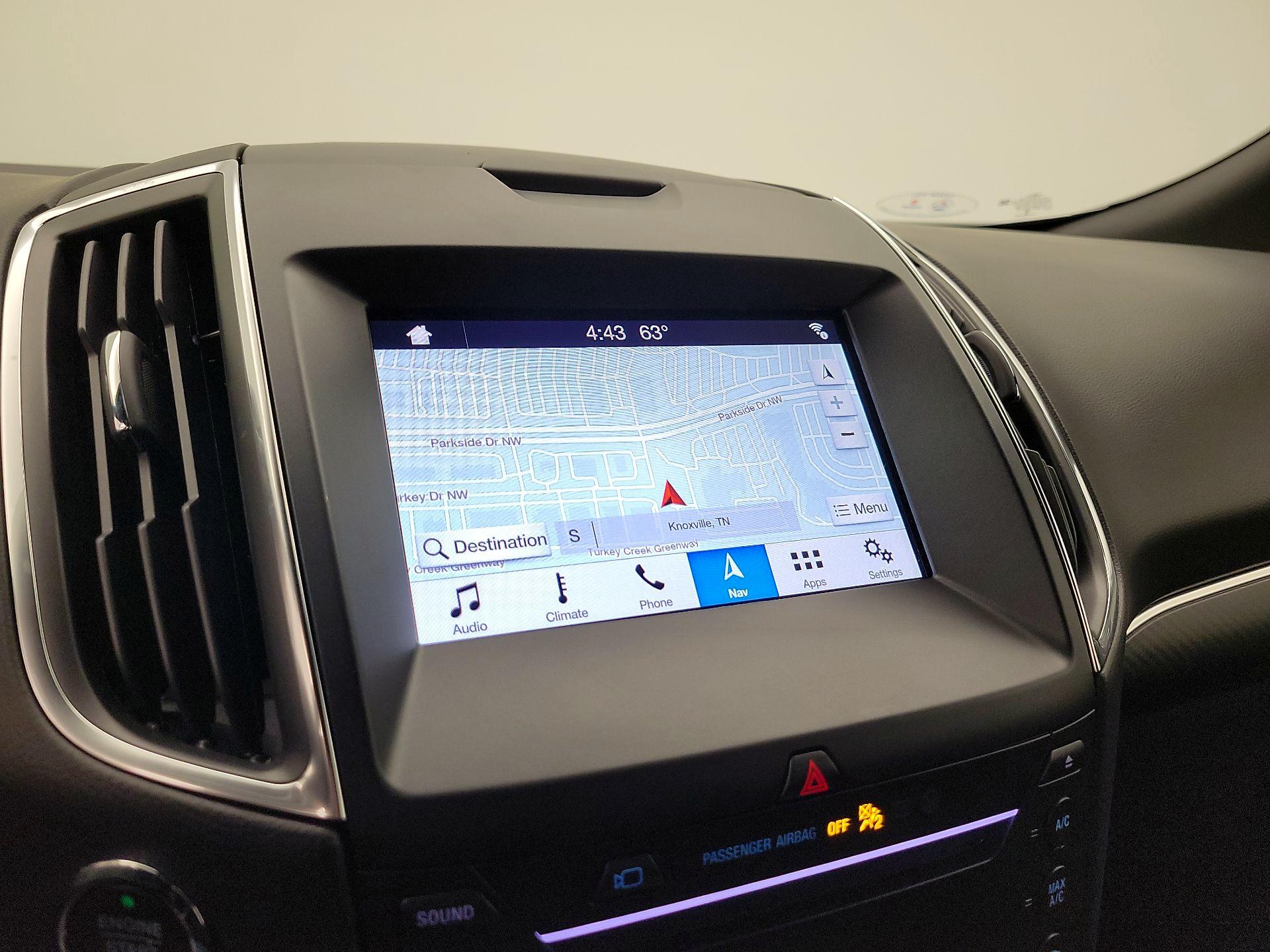 Thumbnail: 2019 Ford Edge - 14