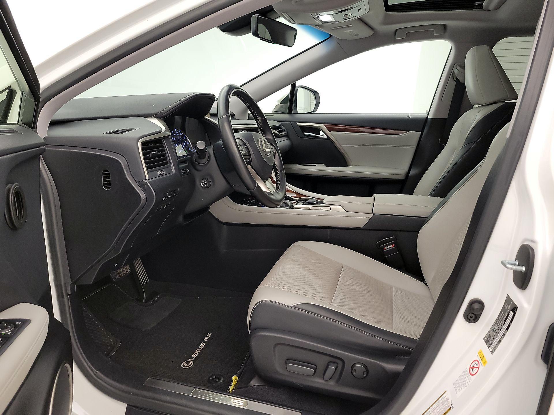 Thumbnail: 2018 Lexus RX - 11