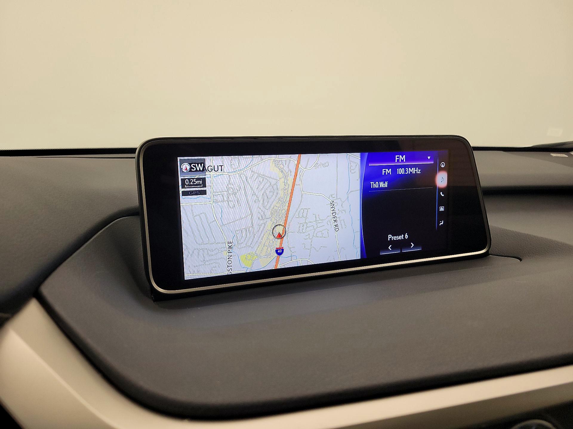 Thumbnail: 2018 Lexus RX - 14