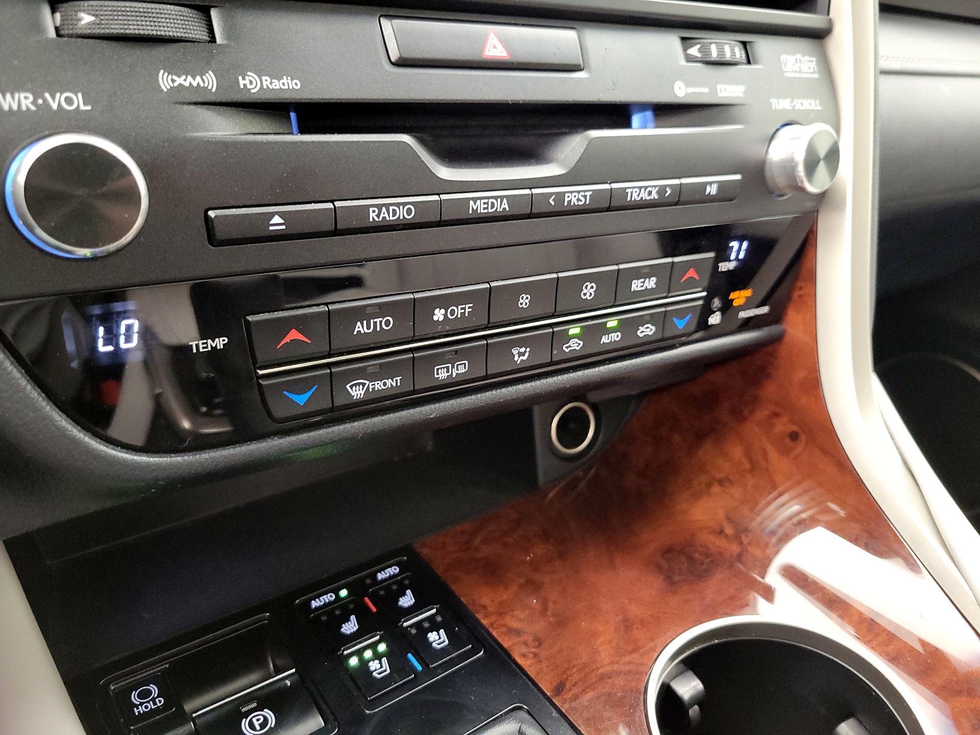 Thumbnail: 2018 Lexus RX - 17