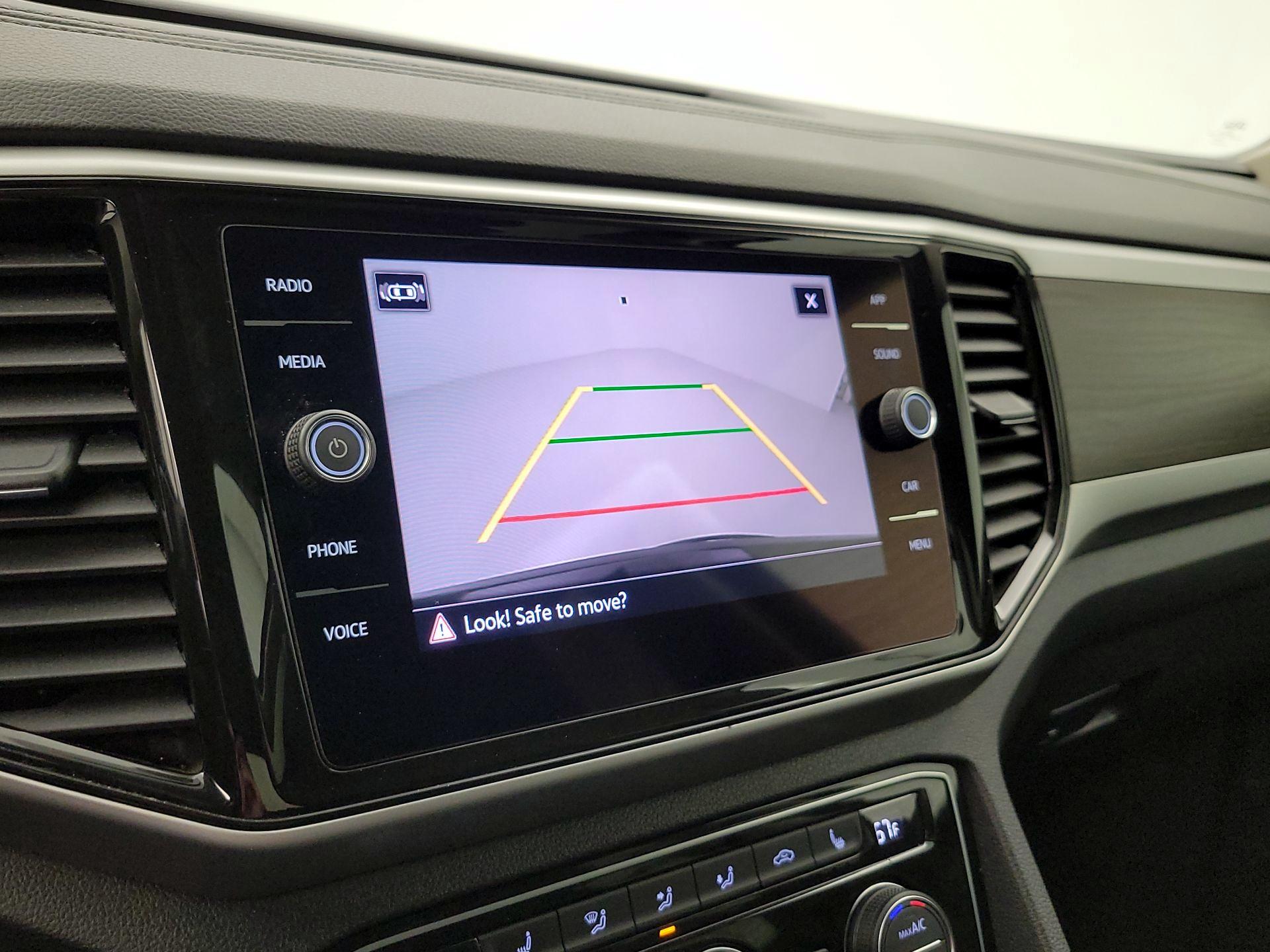 Thumbnail: 2022 Volkswagen Atlas - 14