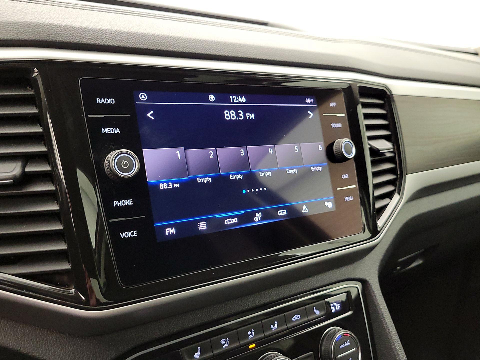 Thumbnail: 2022 Volkswagen Atlas - 15