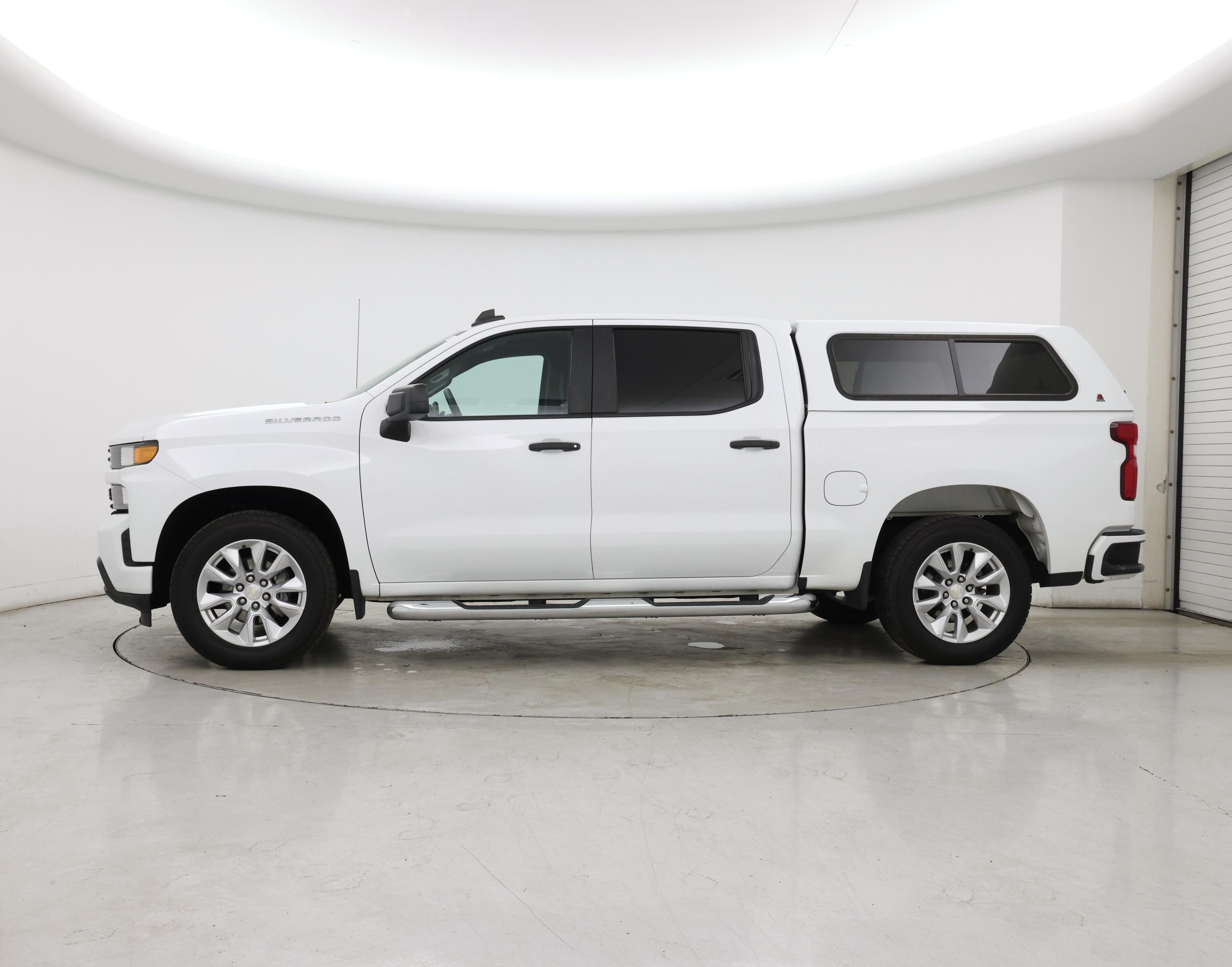 Thumbnail: 2020 Chevrolet Silverado 1500 - 3