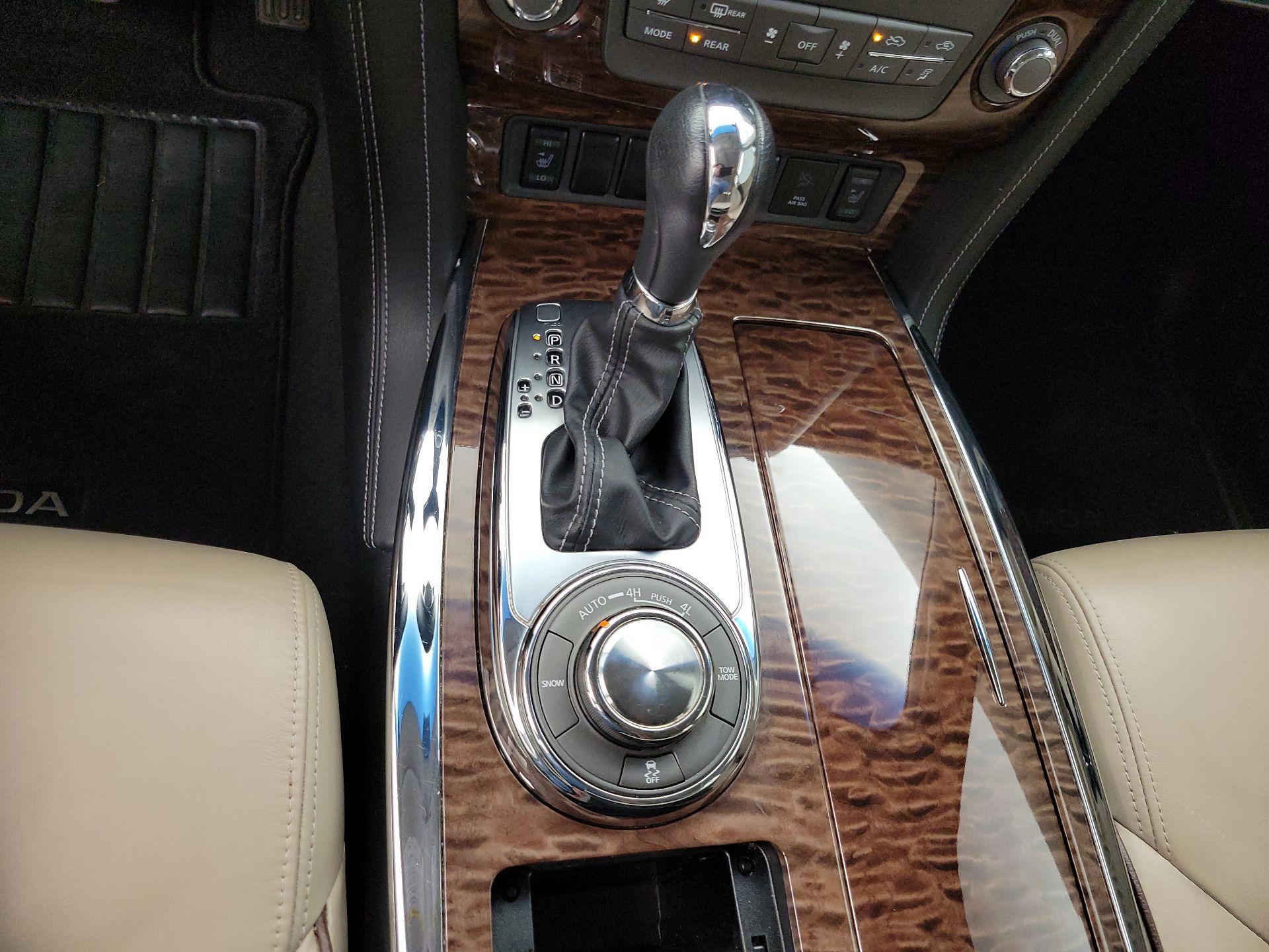 Thumbnail: 2017 Nissan Armada - 18
