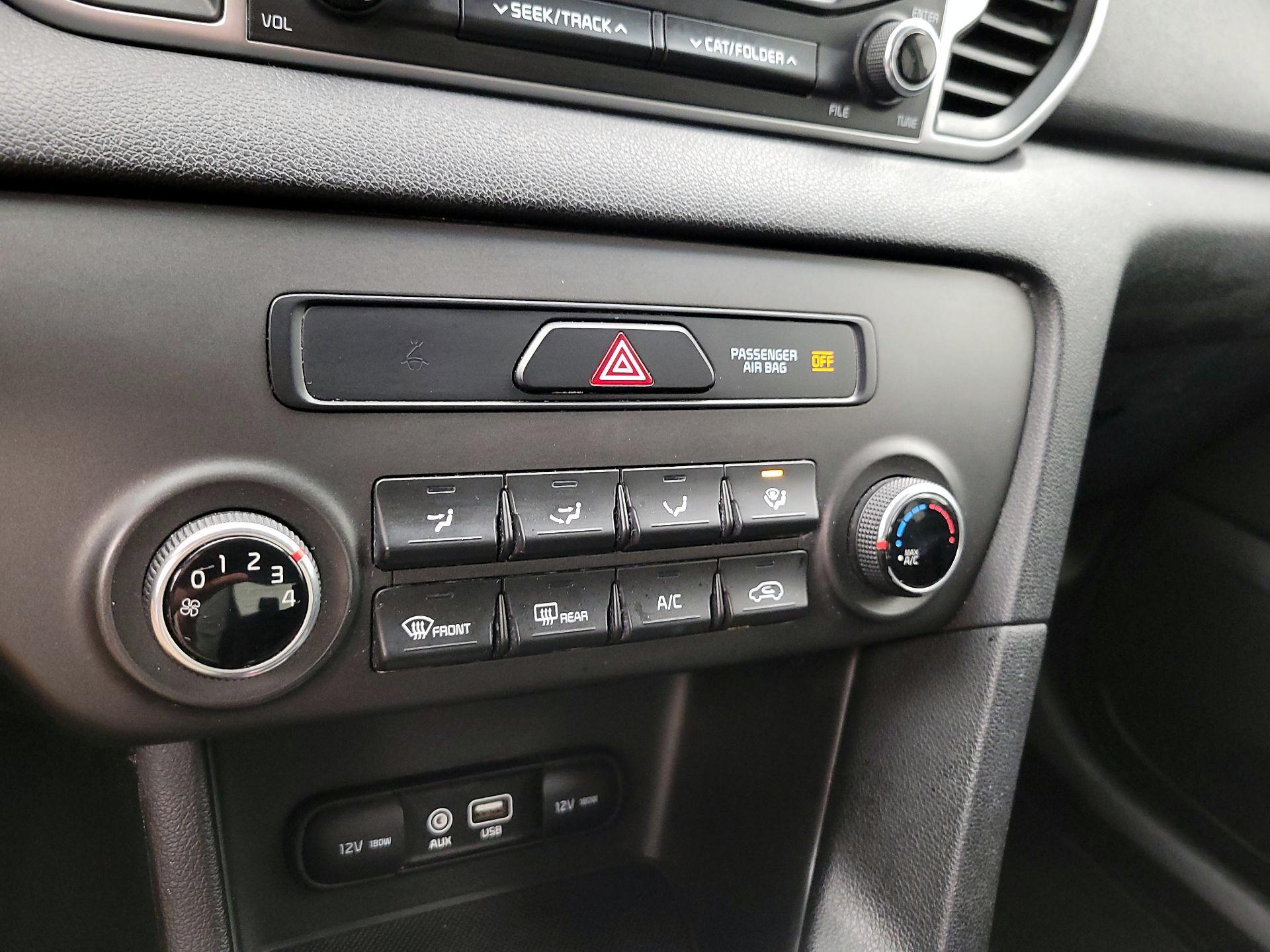 Thumbnail: 2018 Kia Sportage - 16