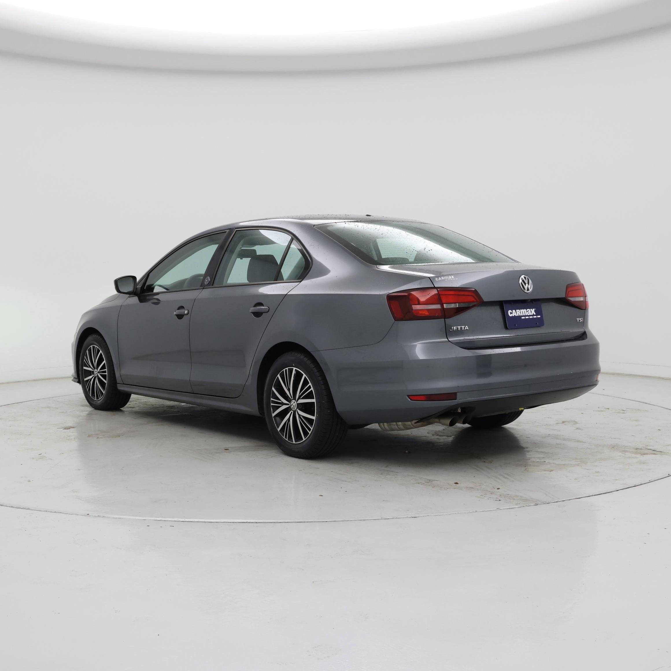 Thumbnail: 2018 Volkswagen Jetta - 2