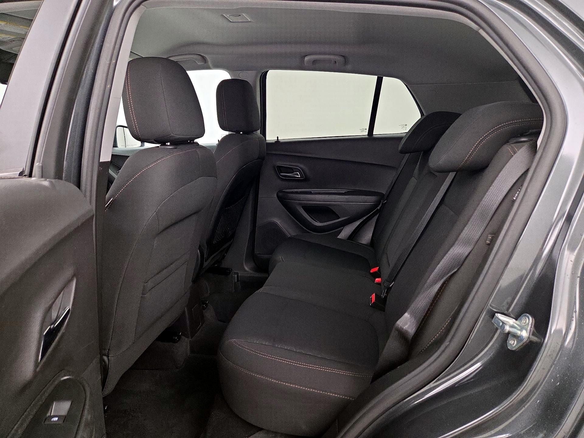 Thumbnail: 2019 Chevrolet Trax - 19