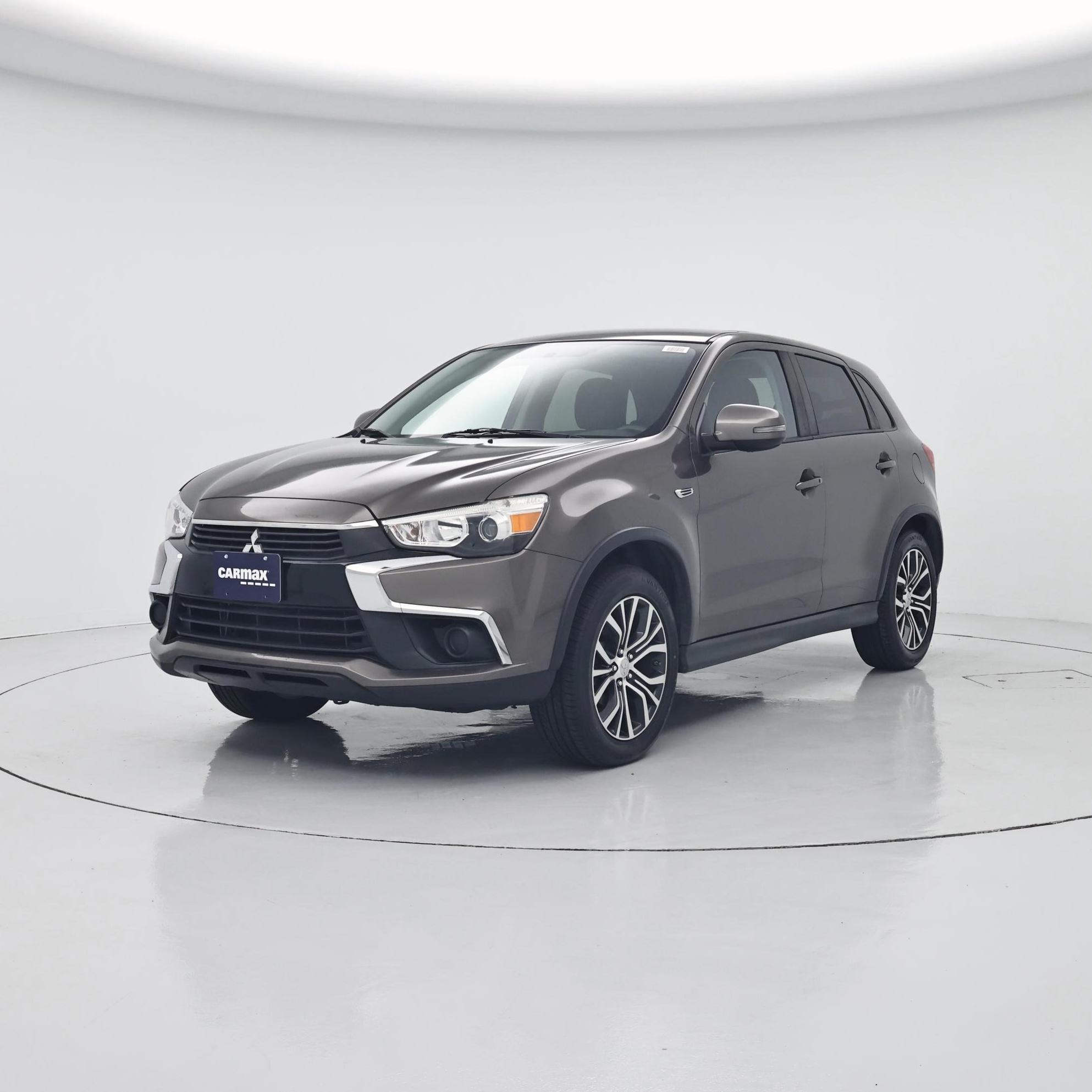 Thumbnail: 2017 Mitsubishi Outlander Sport - 4