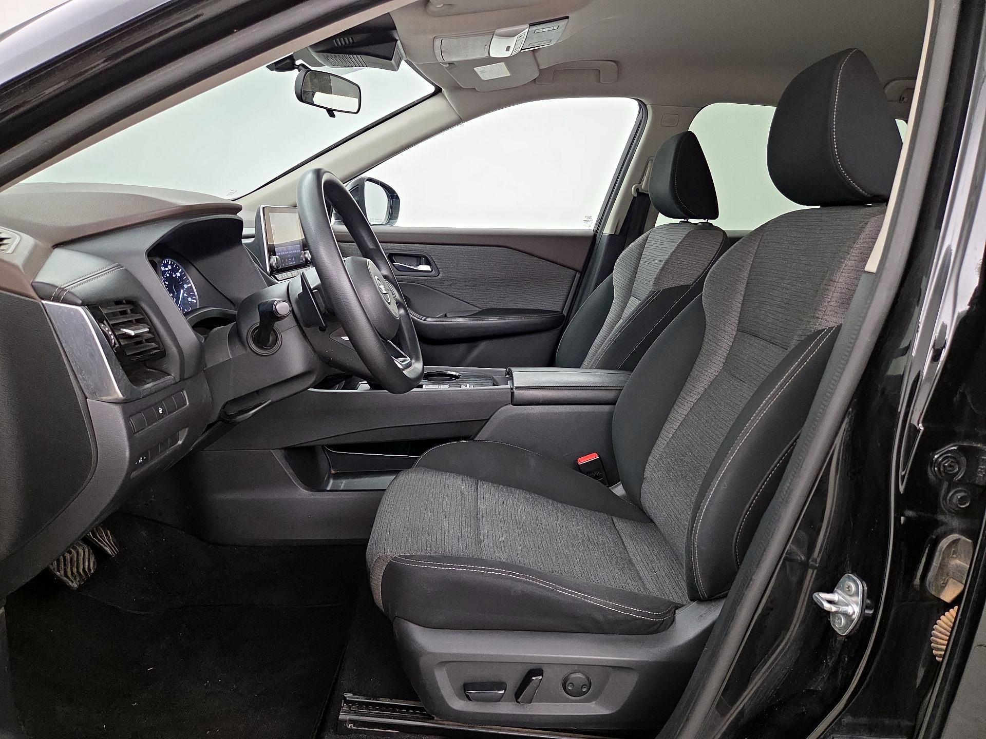 Thumbnail: 2021 Nissan Rogue - 11