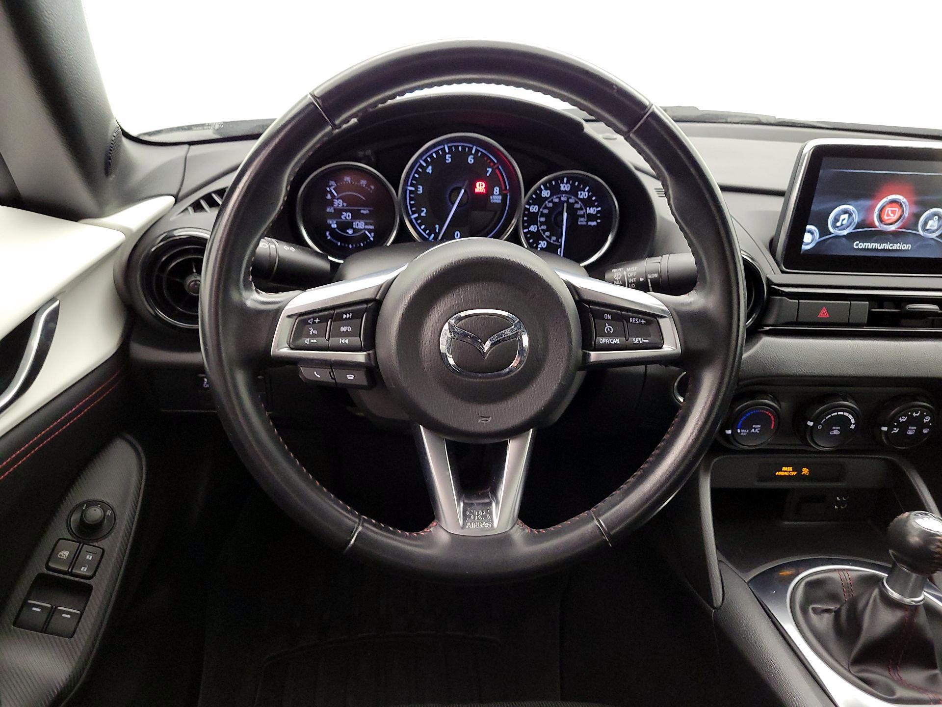 Thumbnail: 2016 Mazda MX-5 Miata - 10