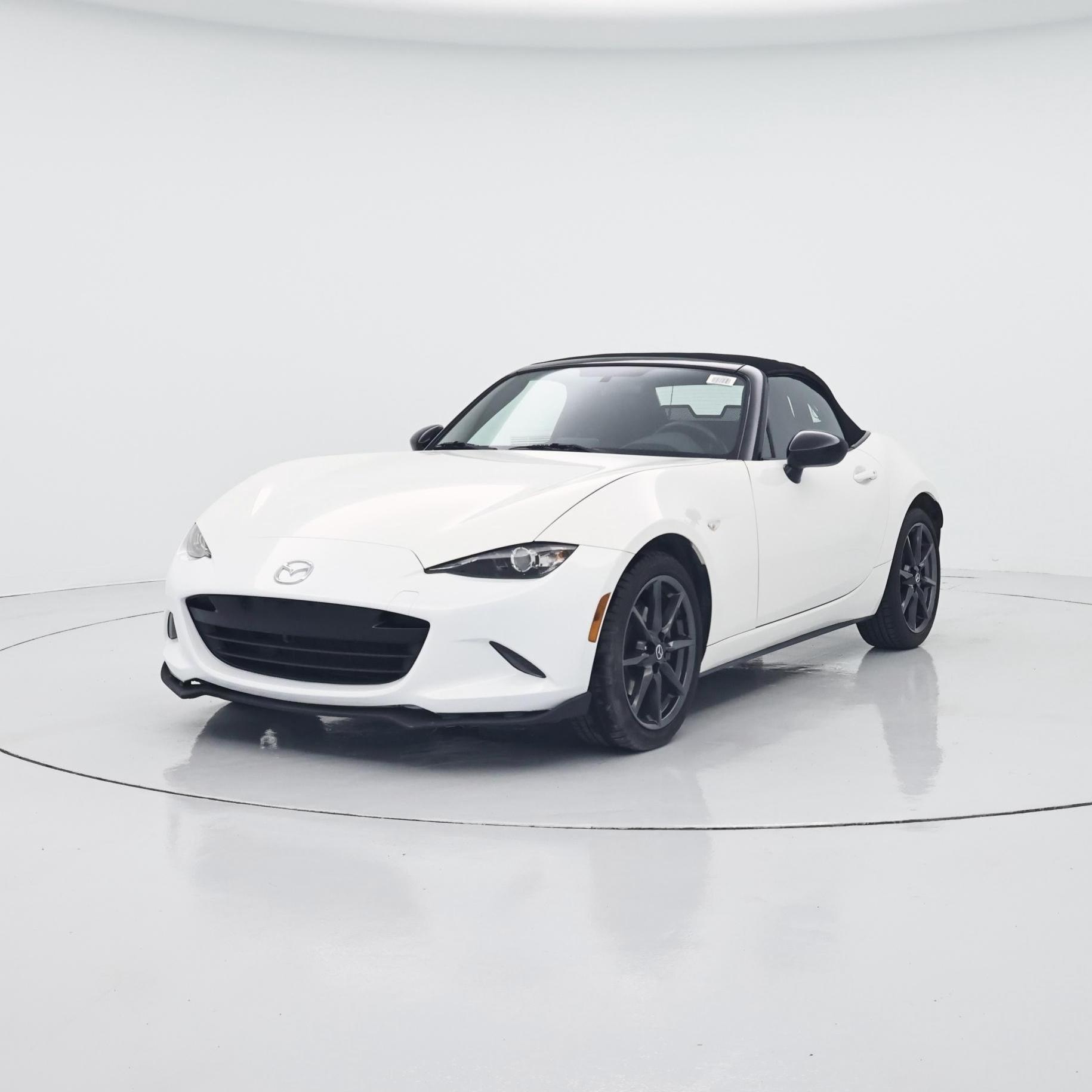 Thumbnail: 2016 Mazda MX-5 Miata - 4