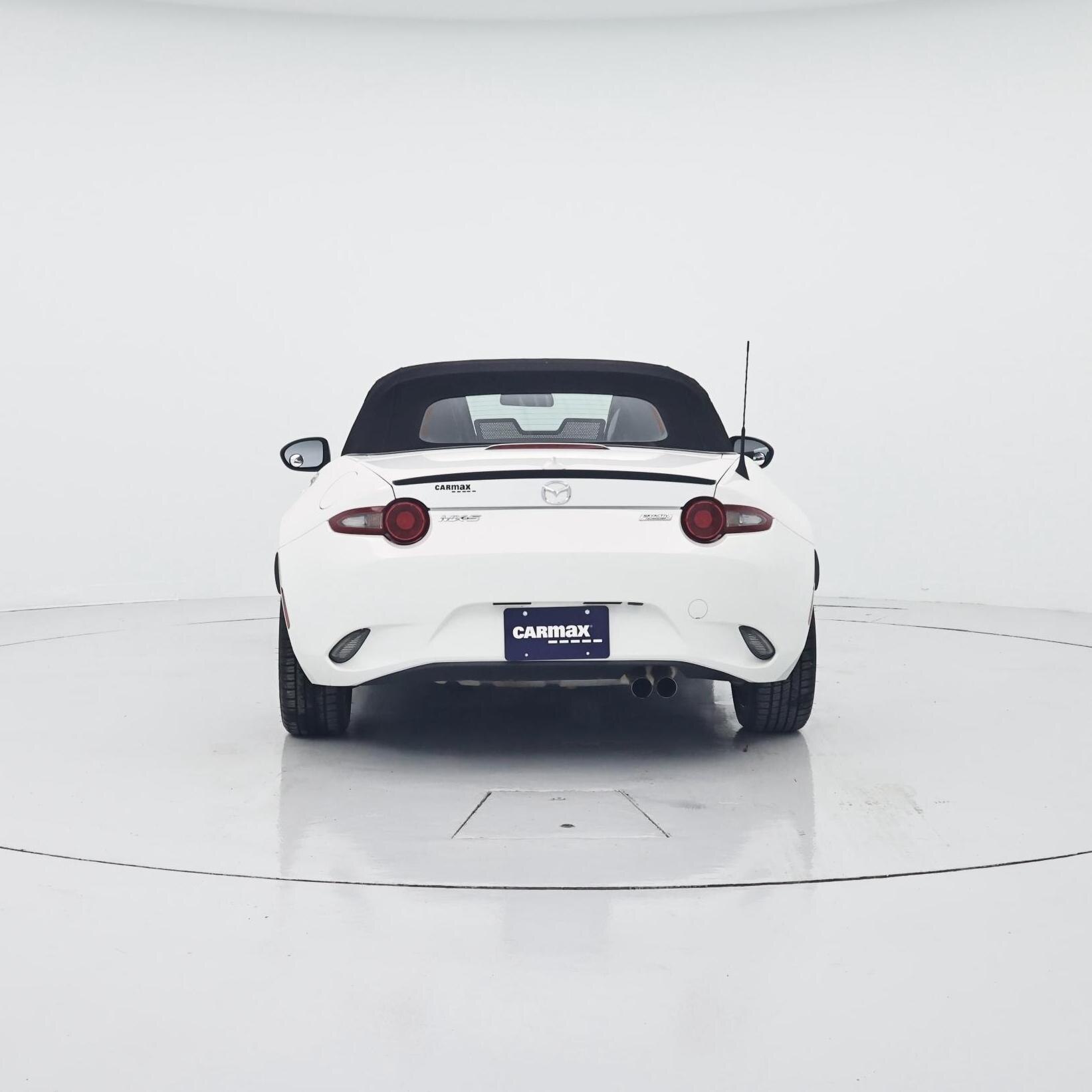 Thumbnail: 2016 Mazda MX-5 Miata - 6