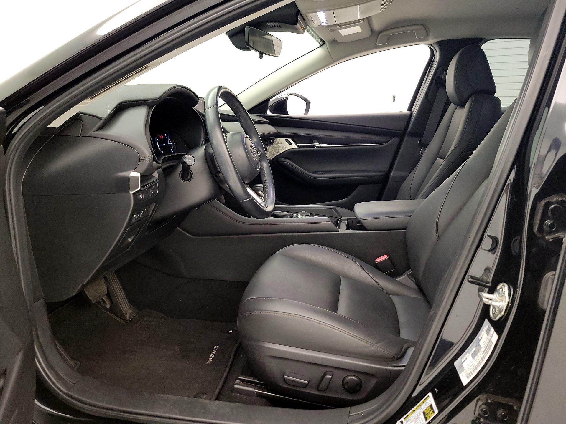 Thumbnail: 2019 Mazda Mazda3 - 11