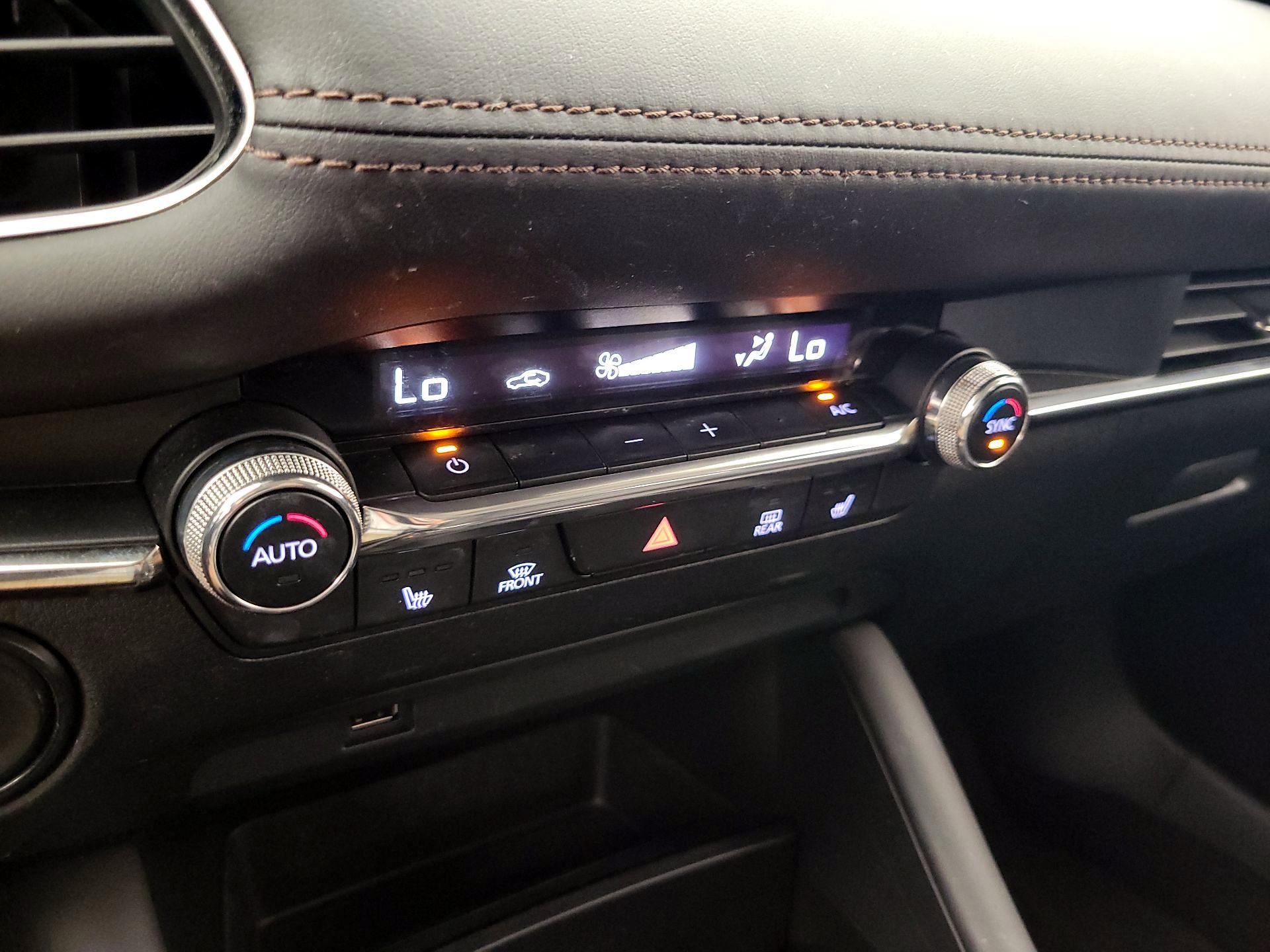 Thumbnail: 2019 Mazda Mazda3 - 16