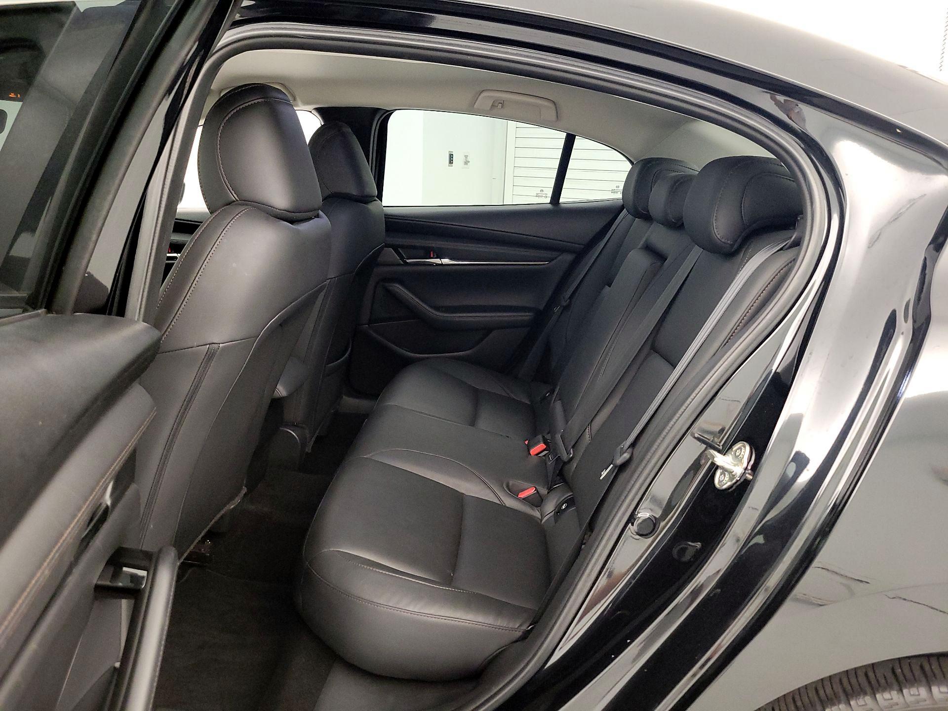 Thumbnail: 2019 Mazda Mazda3 - 19