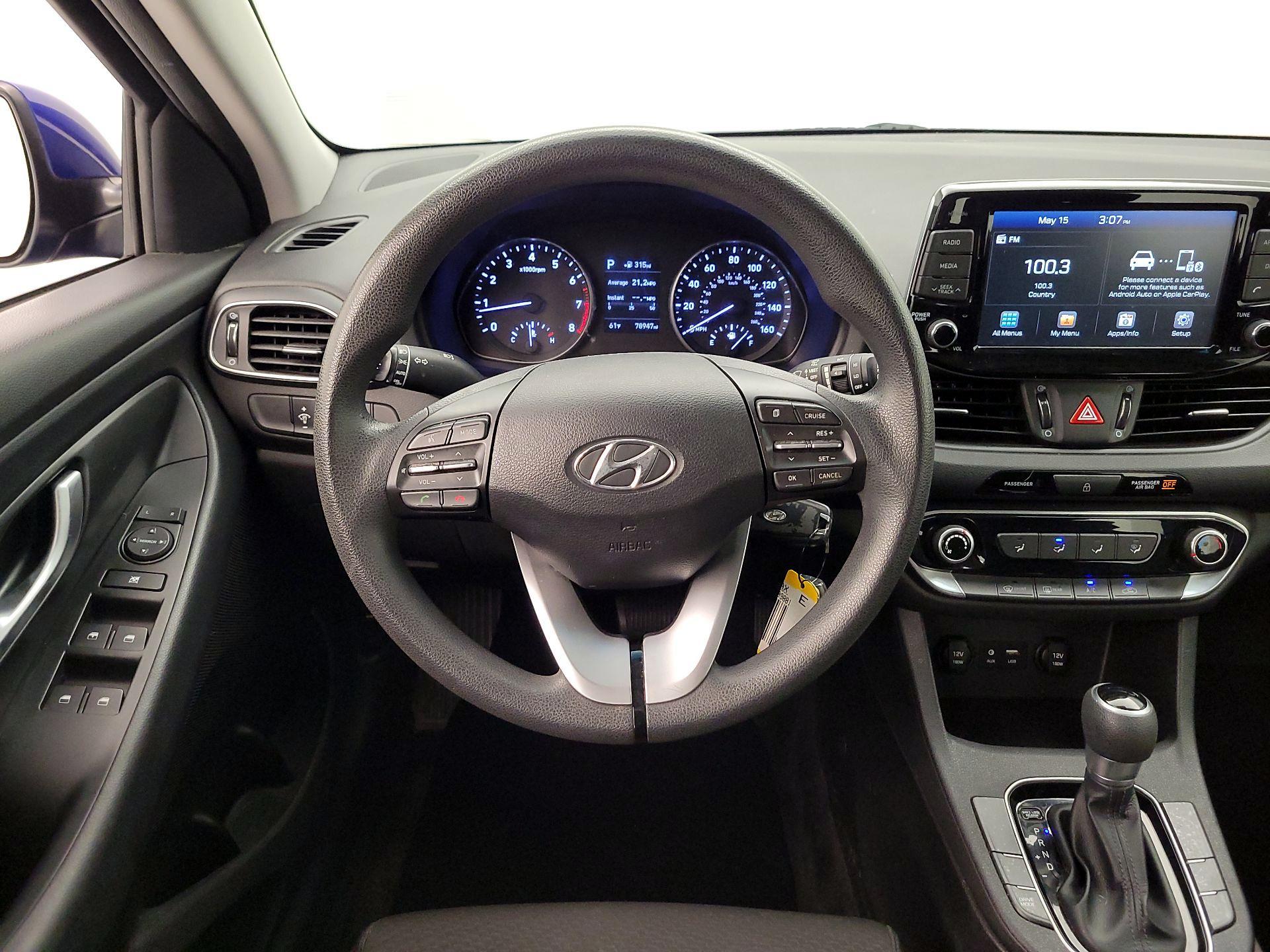 Thumbnail: 2019 Hyundai Elantra - 10