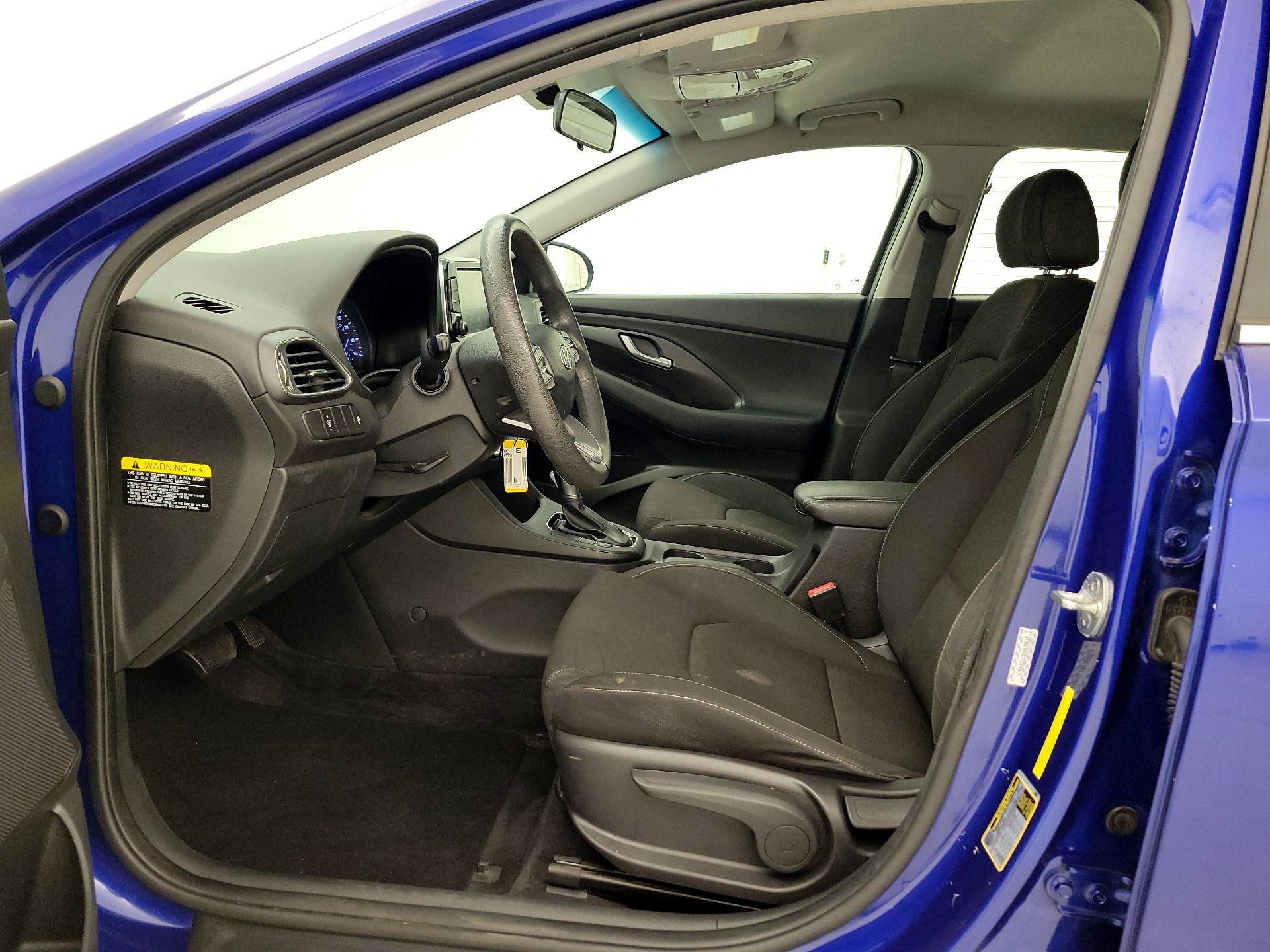Thumbnail: 2019 Hyundai Elantra - 11