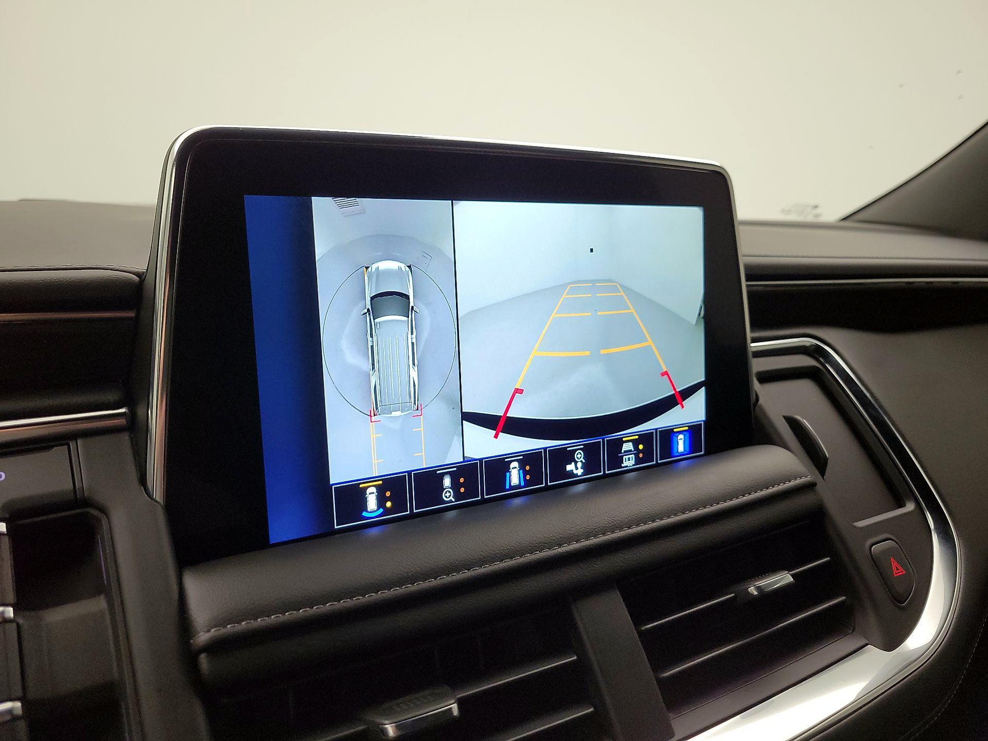 Thumbnail: 2023 Chevrolet Tahoe - 14