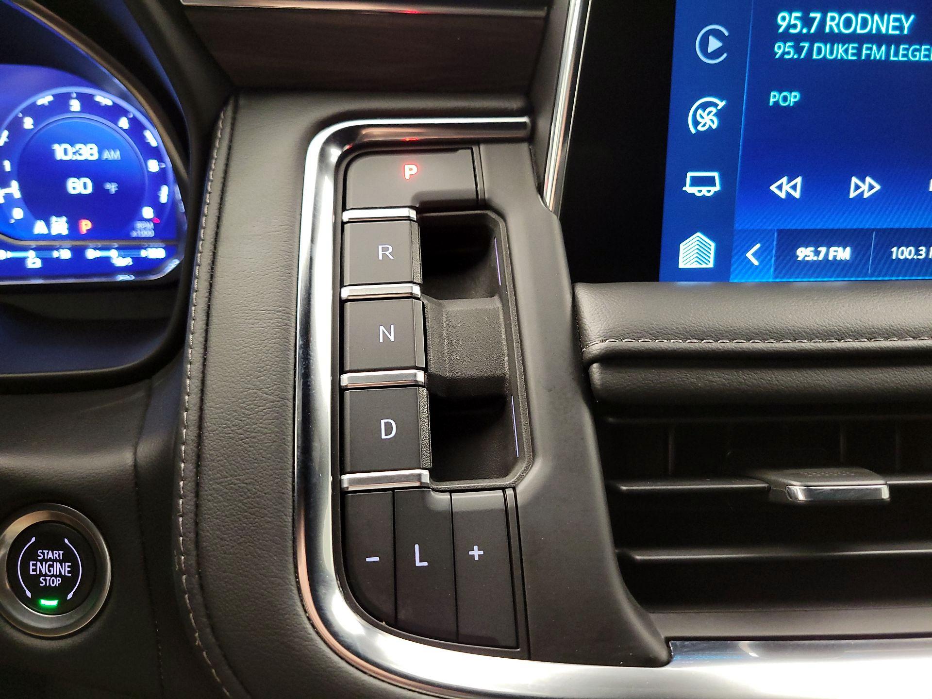 Thumbnail: 2023 Chevrolet Tahoe - 17