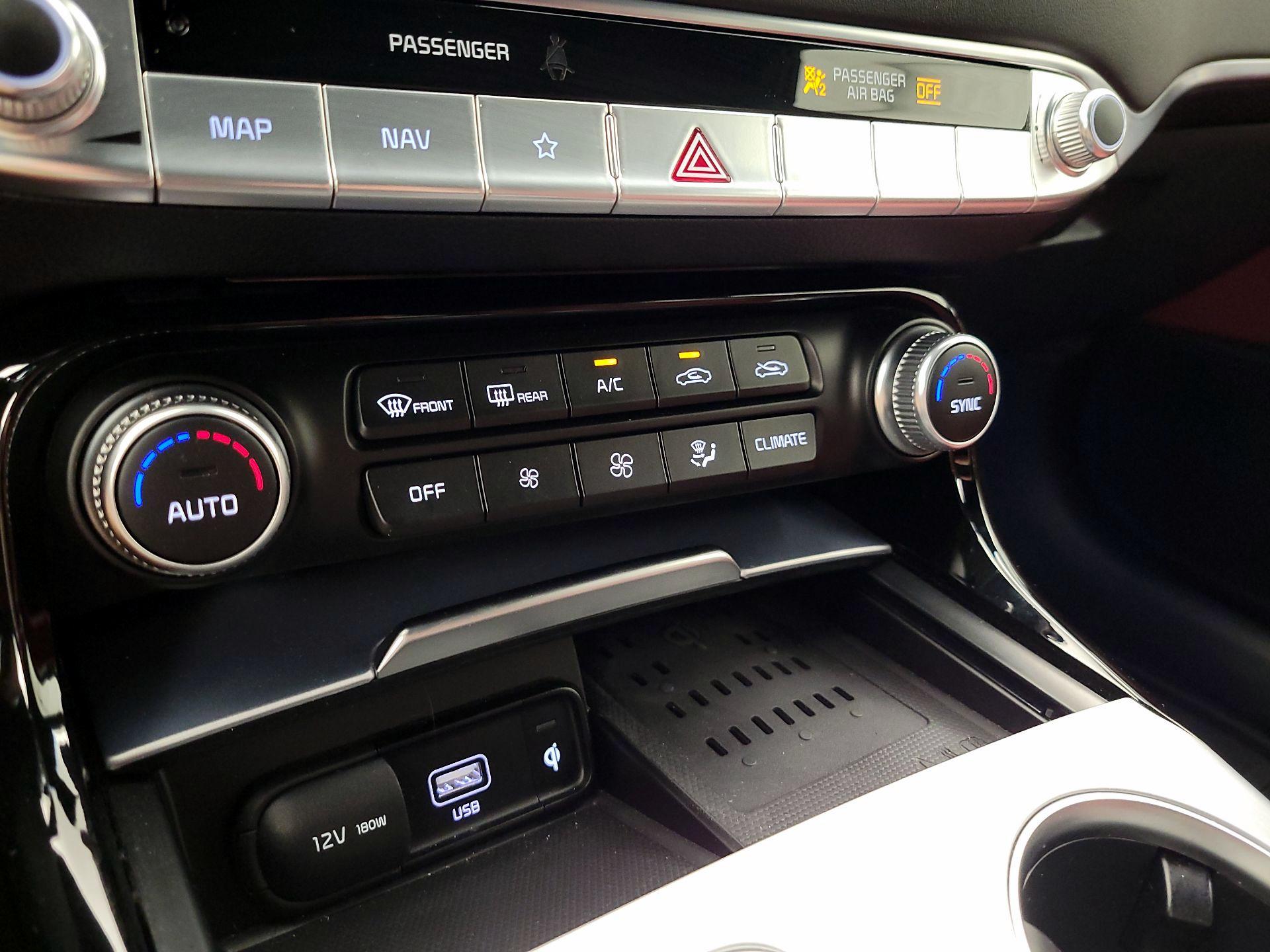 Thumbnail: 2023 Kia Stinger - 17