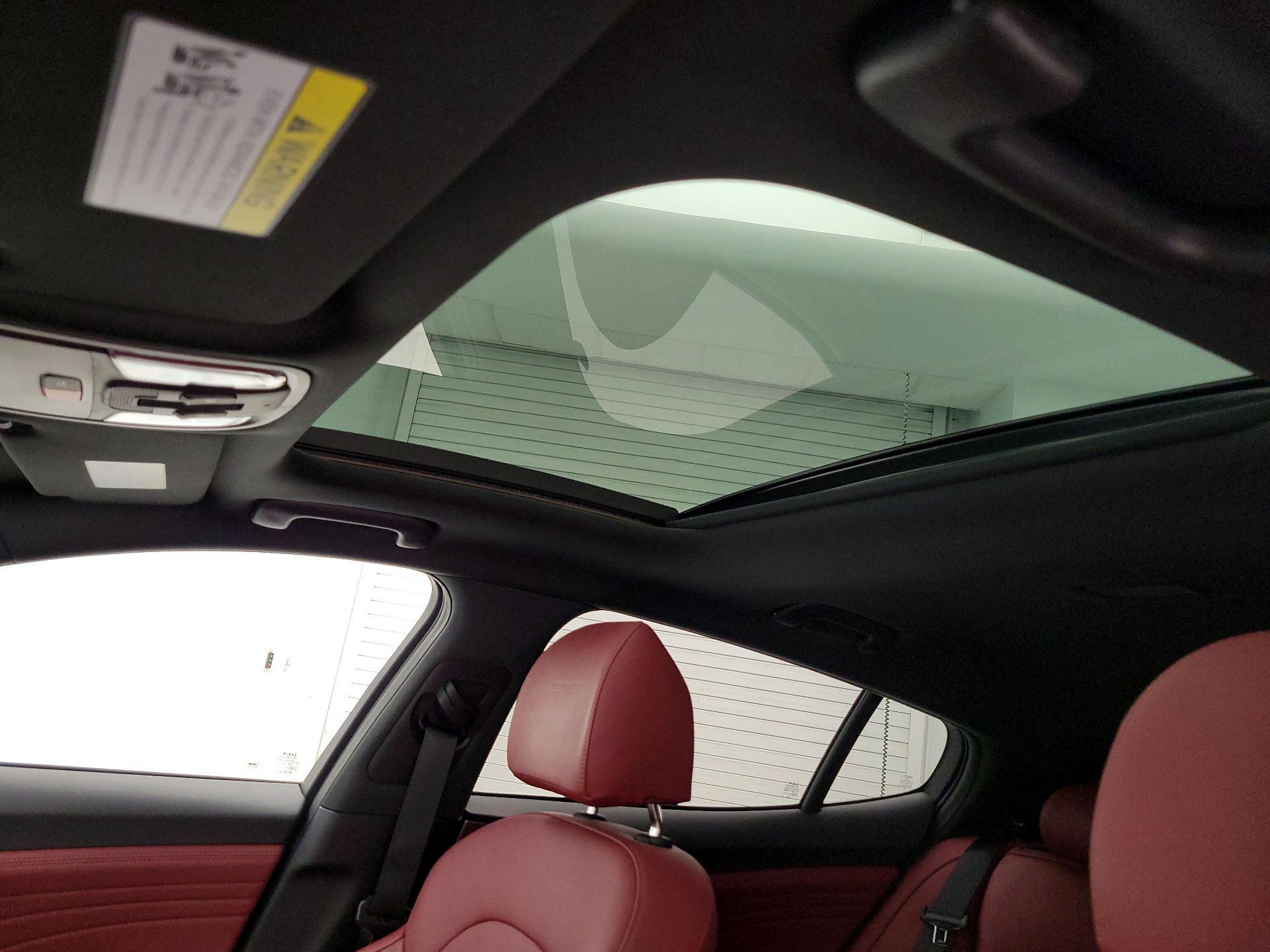 Thumbnail: 2023 Kia Stinger - 20