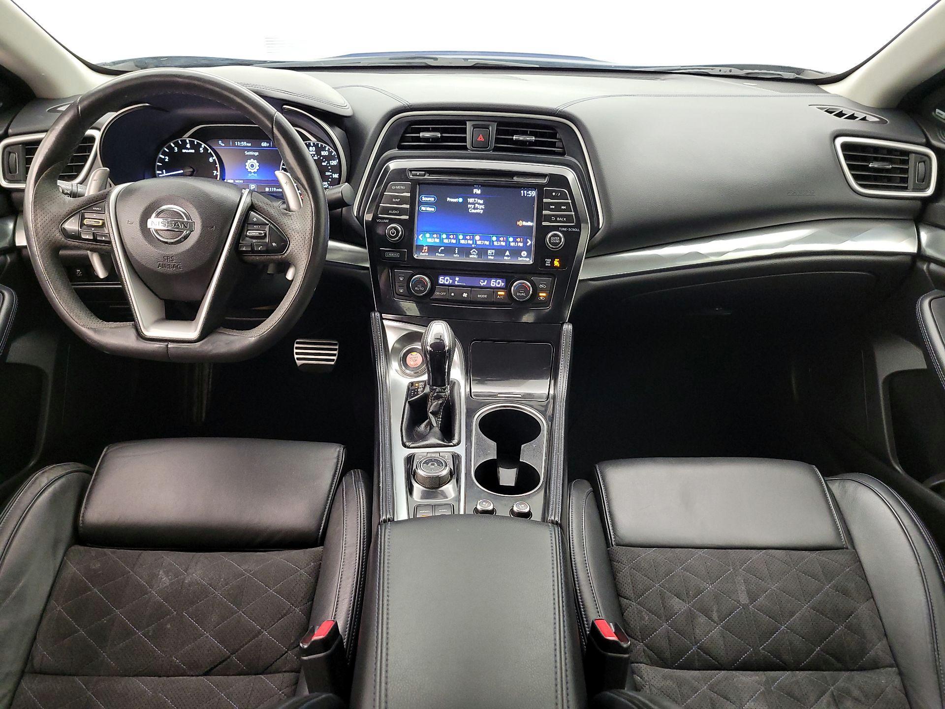 Thumbnail: 2017 Nissan Maxima - 9