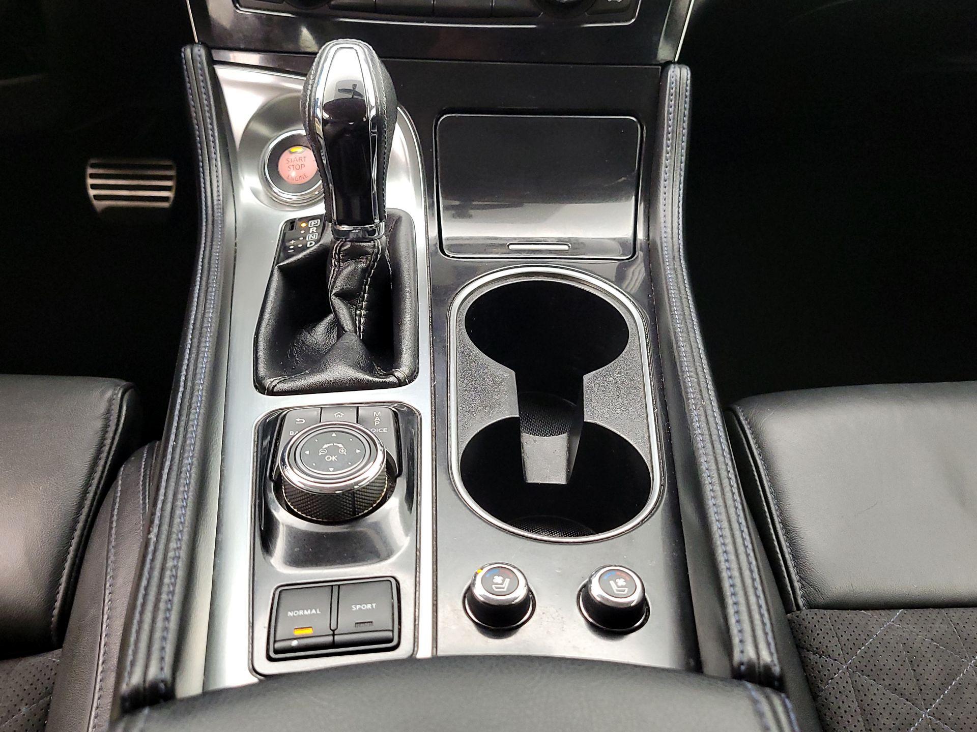 Thumbnail: 2017 Nissan Maxima - 18