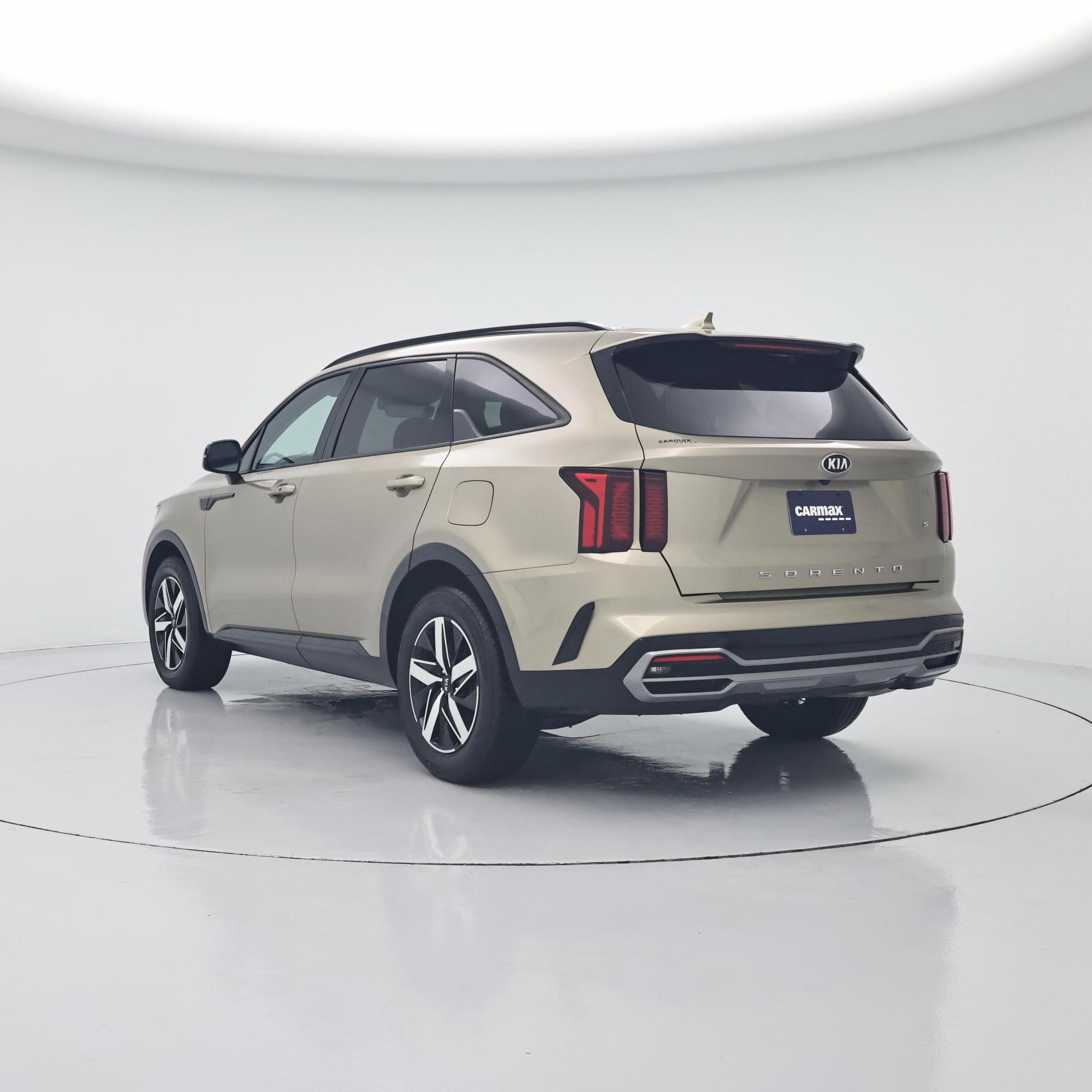 Thumbnail: 2021 Kia Sorento - 2