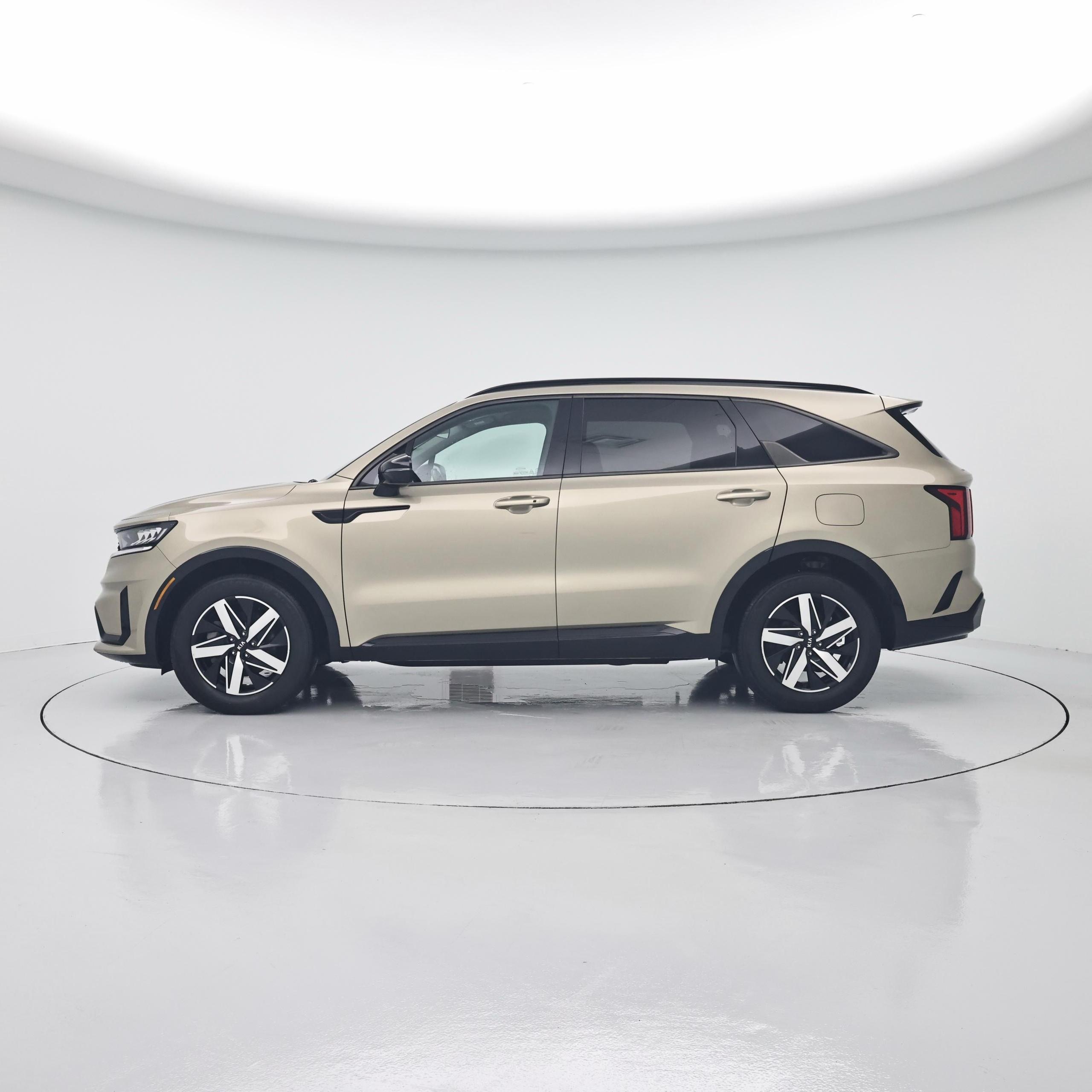 Thumbnail: 2021 Kia Sorento - 3