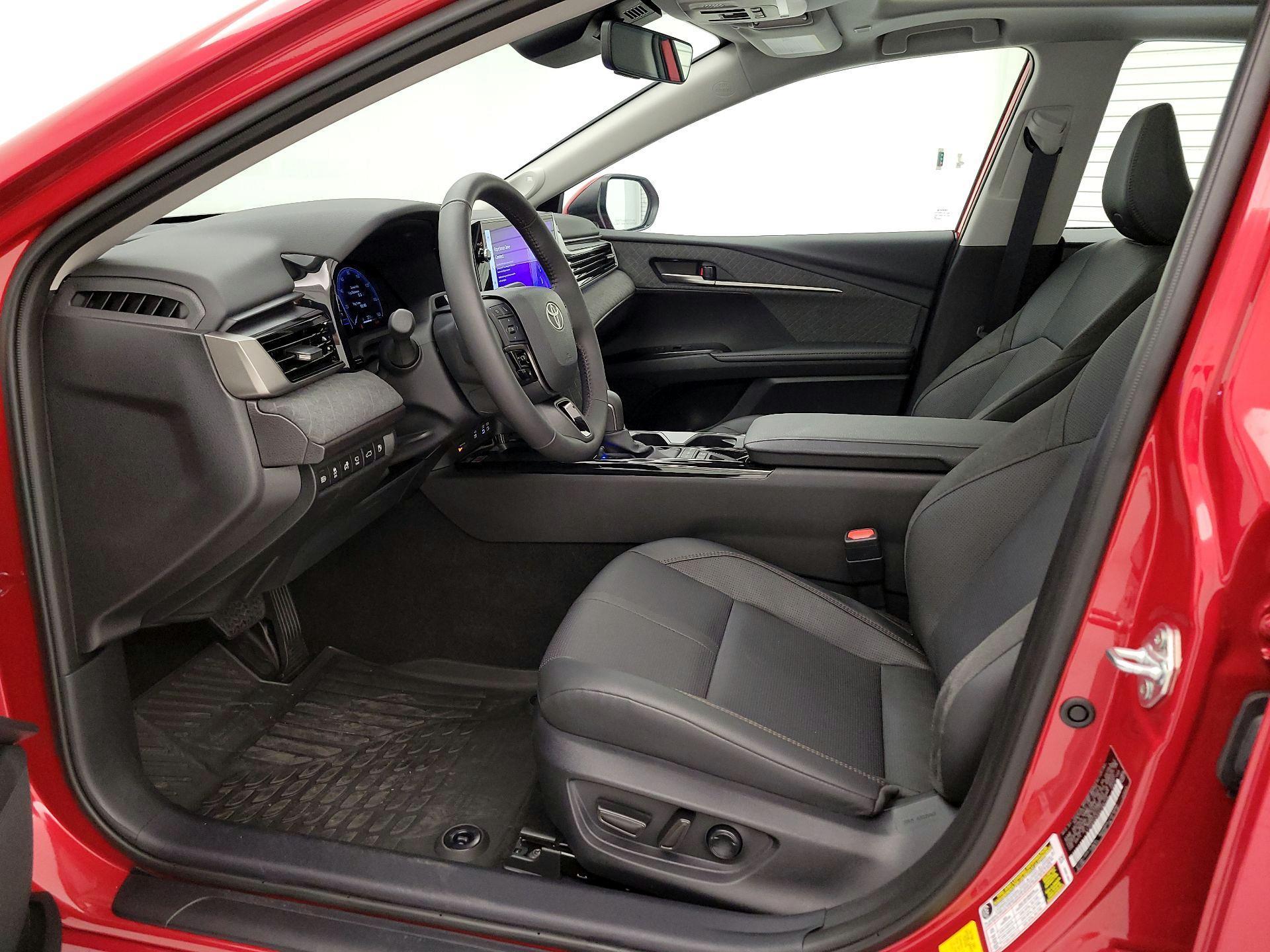 Thumbnail: 2025 Toyota Camry - 11