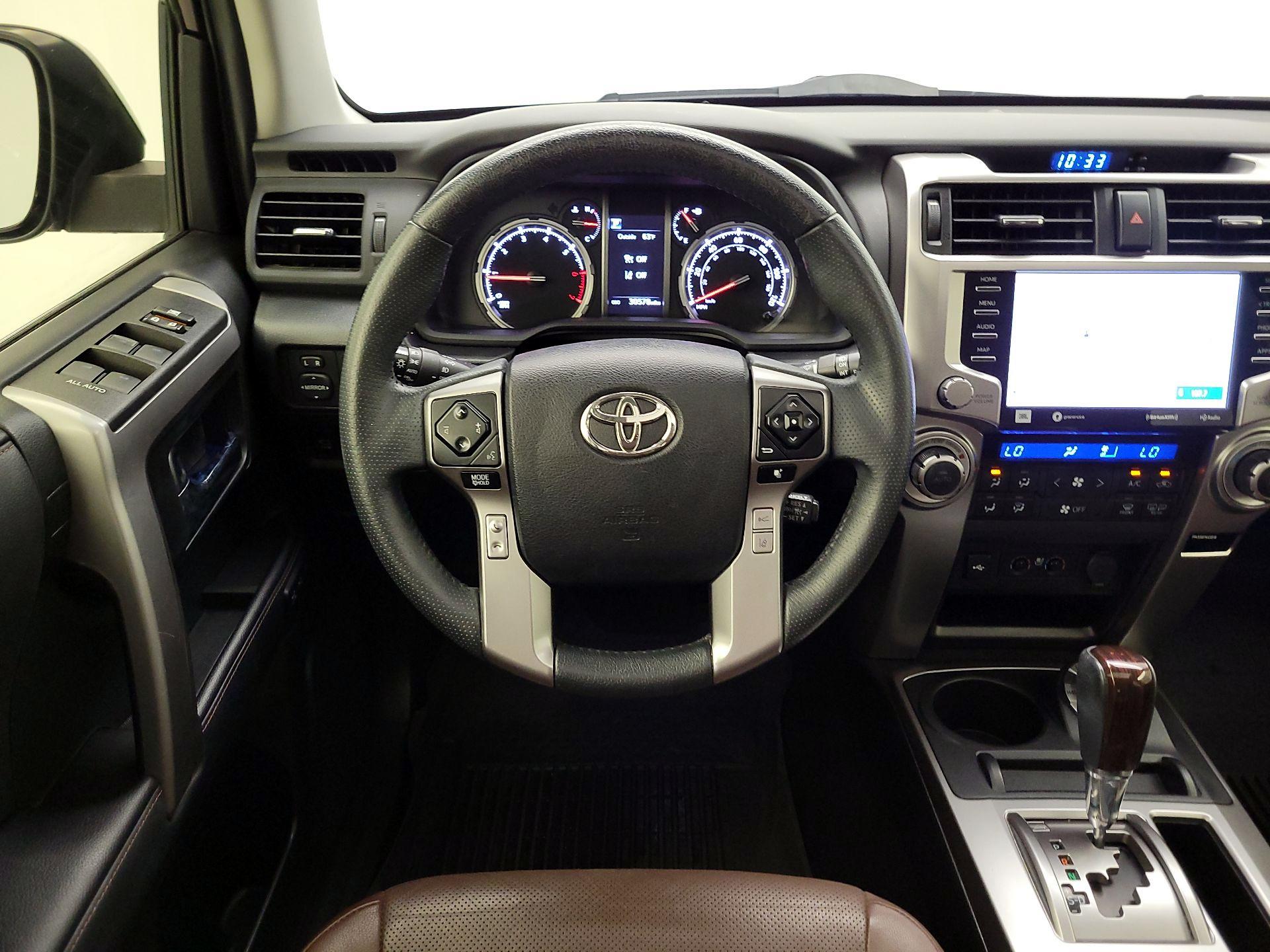 Thumbnail: 2022 Toyota 4Runner - 10